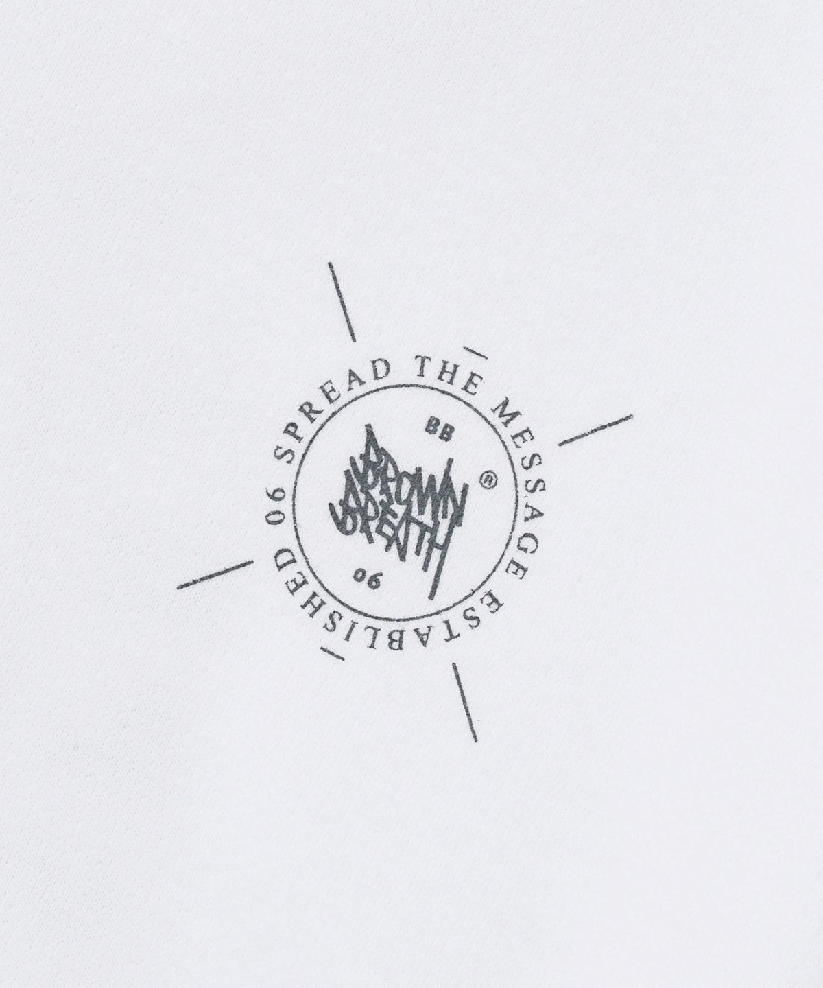 브라운브레스(BROWNBREATH) STAMP MESH TAG TEE - WHITE