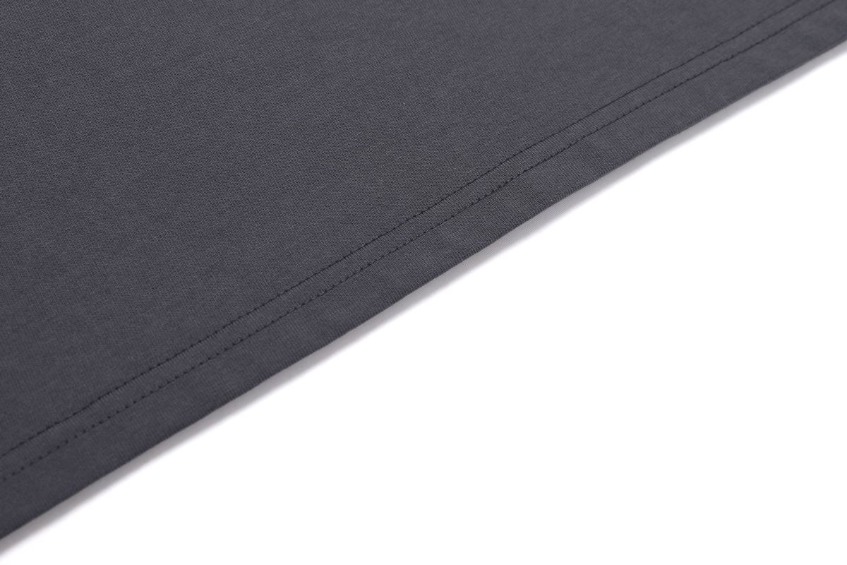 바쥬비쥬(BAJOO BIJOO) LOGO PRINT LONG SLEEVE [CHACOAL]