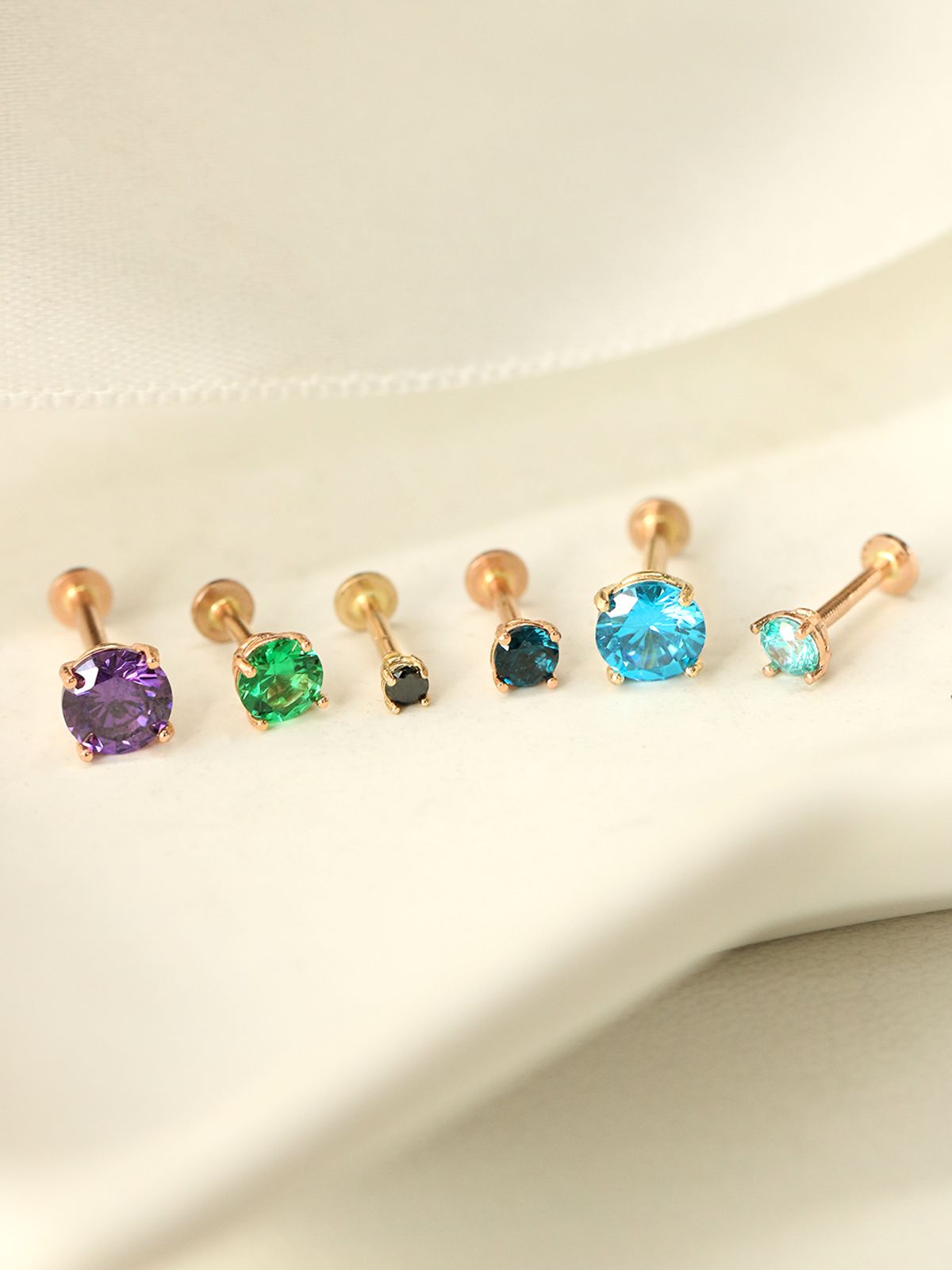 미니멀피어싱(MINIMALPIERCING) 14K 인터널 네발 컬러 큐빅 라블렛 피어싱