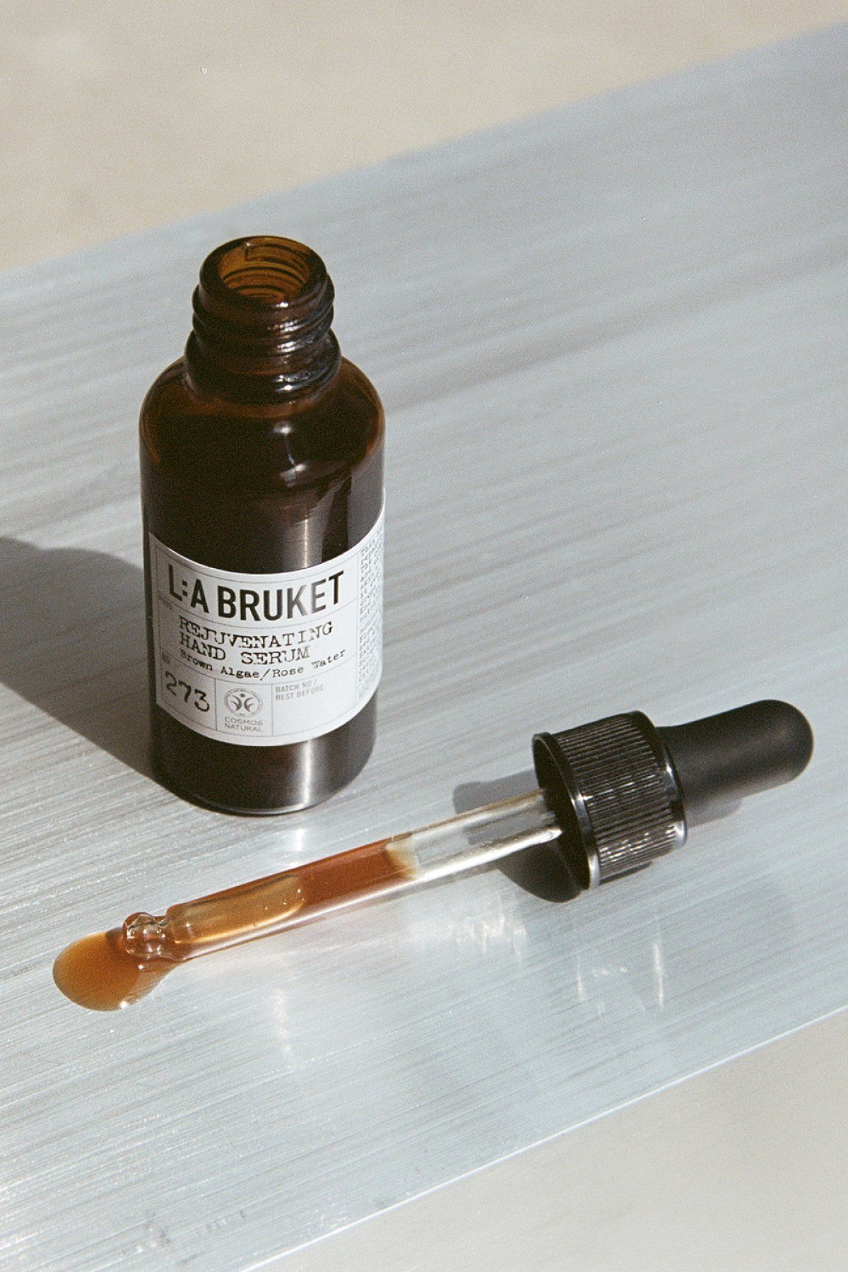 라부르켓(LA BRUKET) 리쥬브네이팅 핸드 세럼 30ml