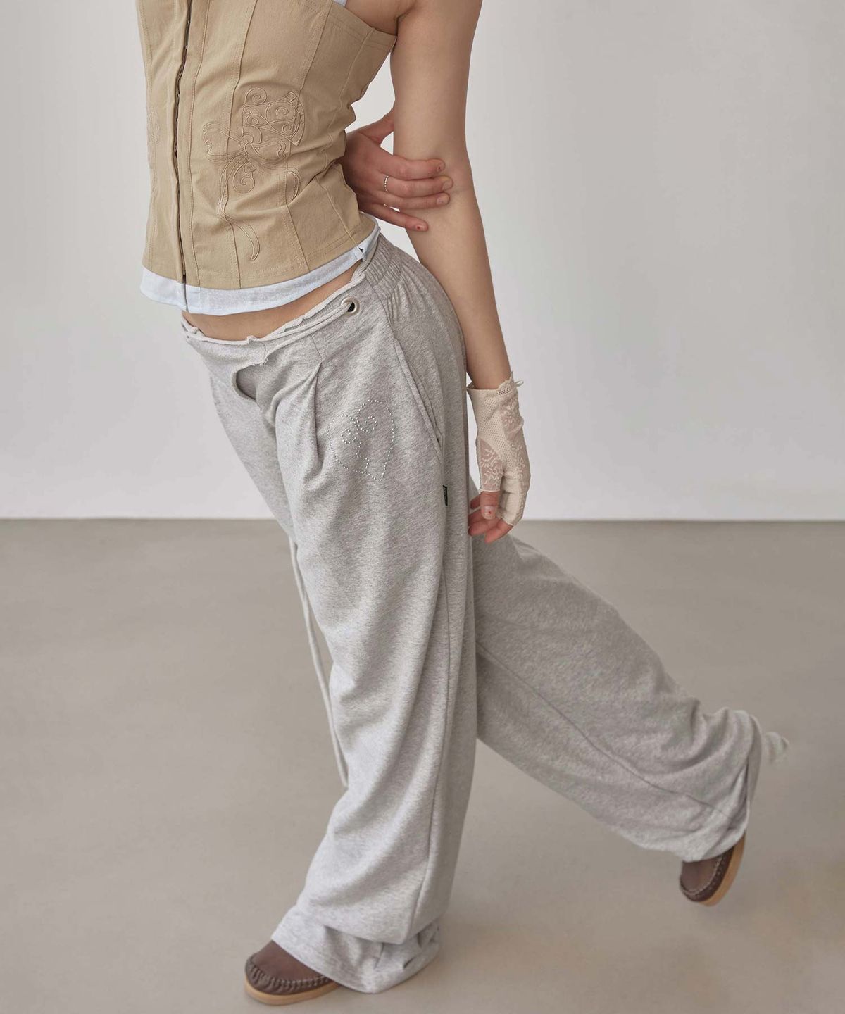 스컬프터(SCULPTOR) Wrap Sweatpants Melange Gray