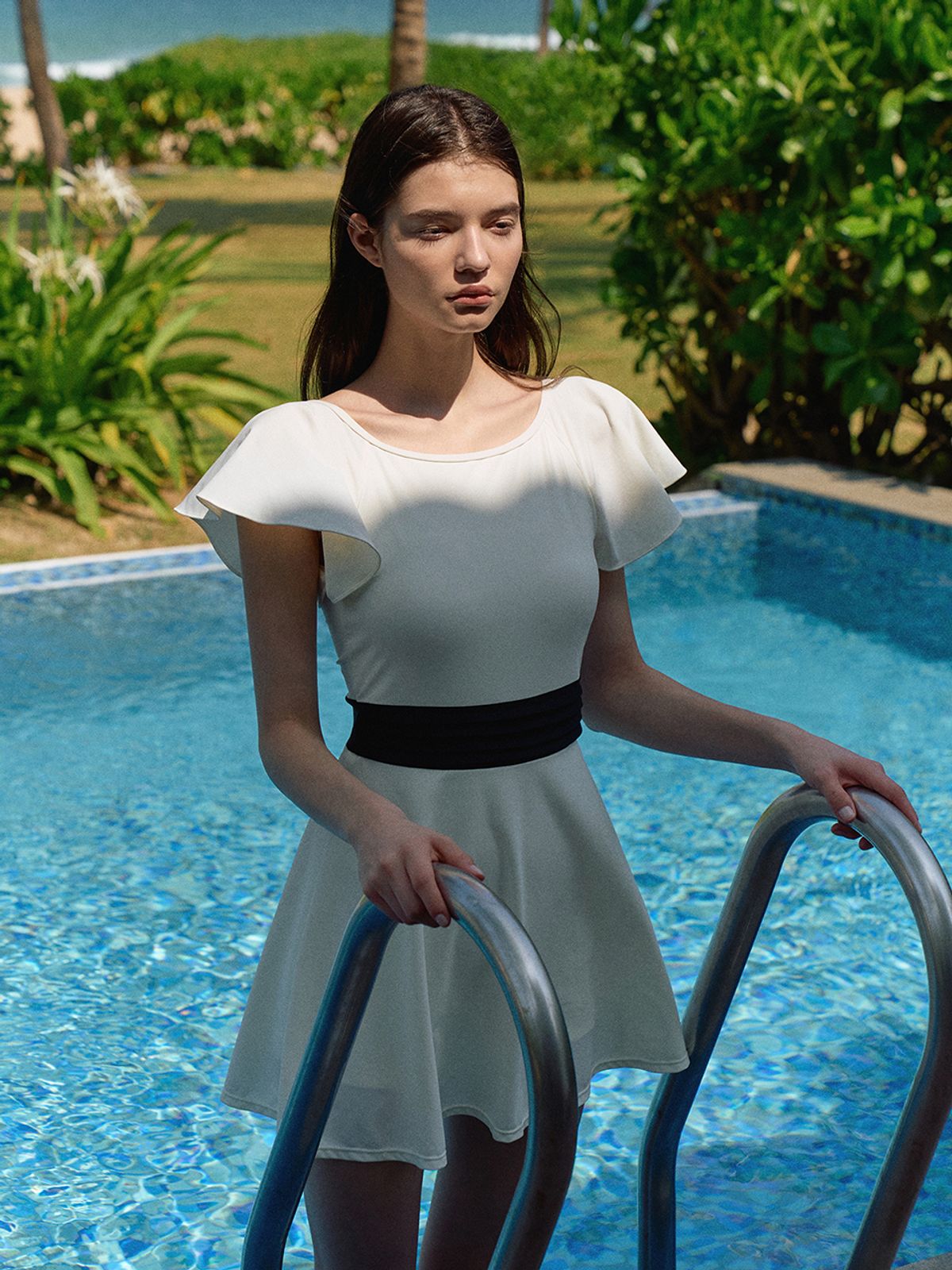라메레이(LAMEREI) Flare Sleeves Swimsuit[LMBCSW228]-2color