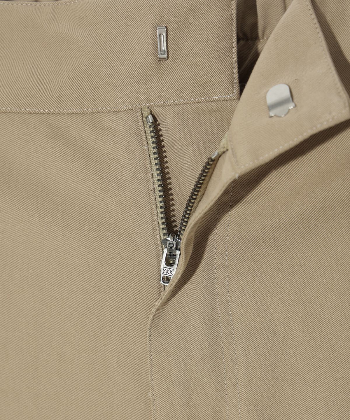 이에이(IEY) TOWN CHINO PANTS Beige