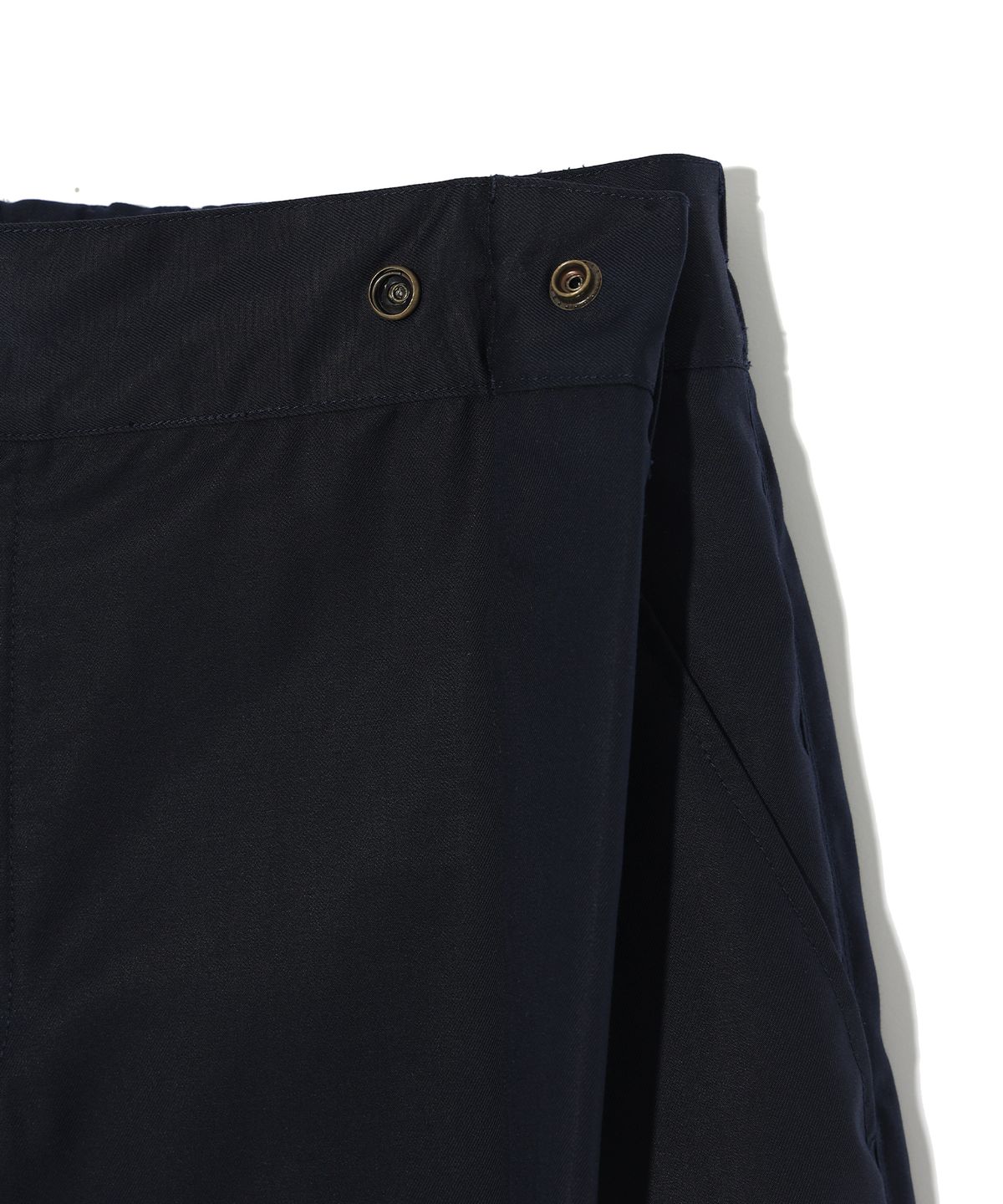이에이(IEY) TOWN CHINO PANTS Navy