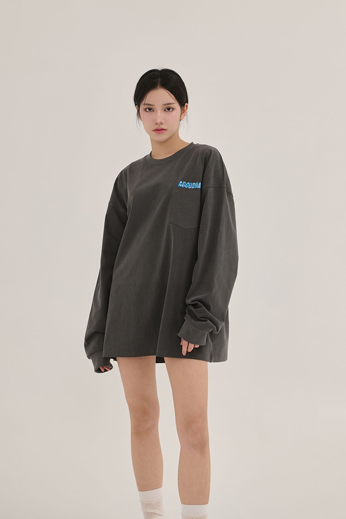 어굿데이(AGOODDAY) MINTIA CLOUD TSHIRT (CHARCOAL)