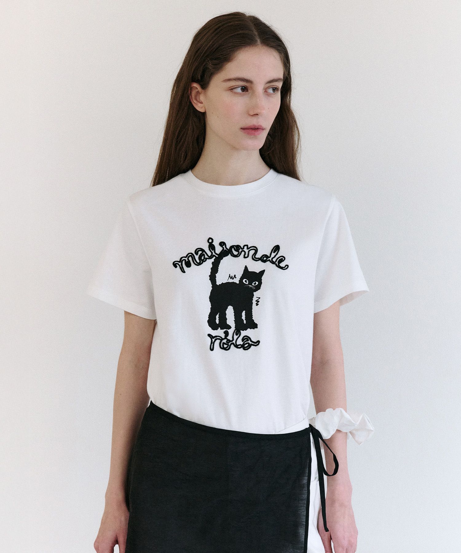 25SS新作猫Tシャツ【ROLAROLA】MAISON ROLA CAT FRIENDS T-SHIRT MUSINSA公式 | ROLAROLA MAISON ROLA CAT FRIENDS T-SHIRT WHITE