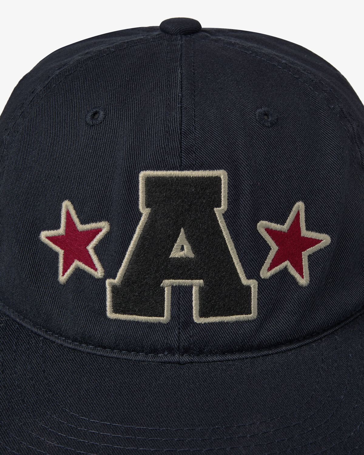 에이이에이이(AEAE) WASHED CAPITAL LOGO CAP [NAVY]