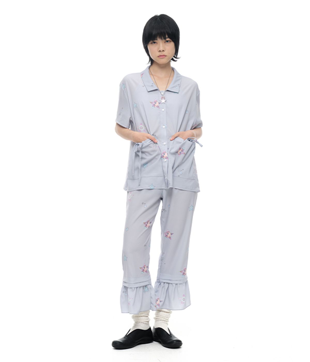 유쓰배쓰(YOUTHBATH) YB x Oliwa Star Print Sleep Shirt