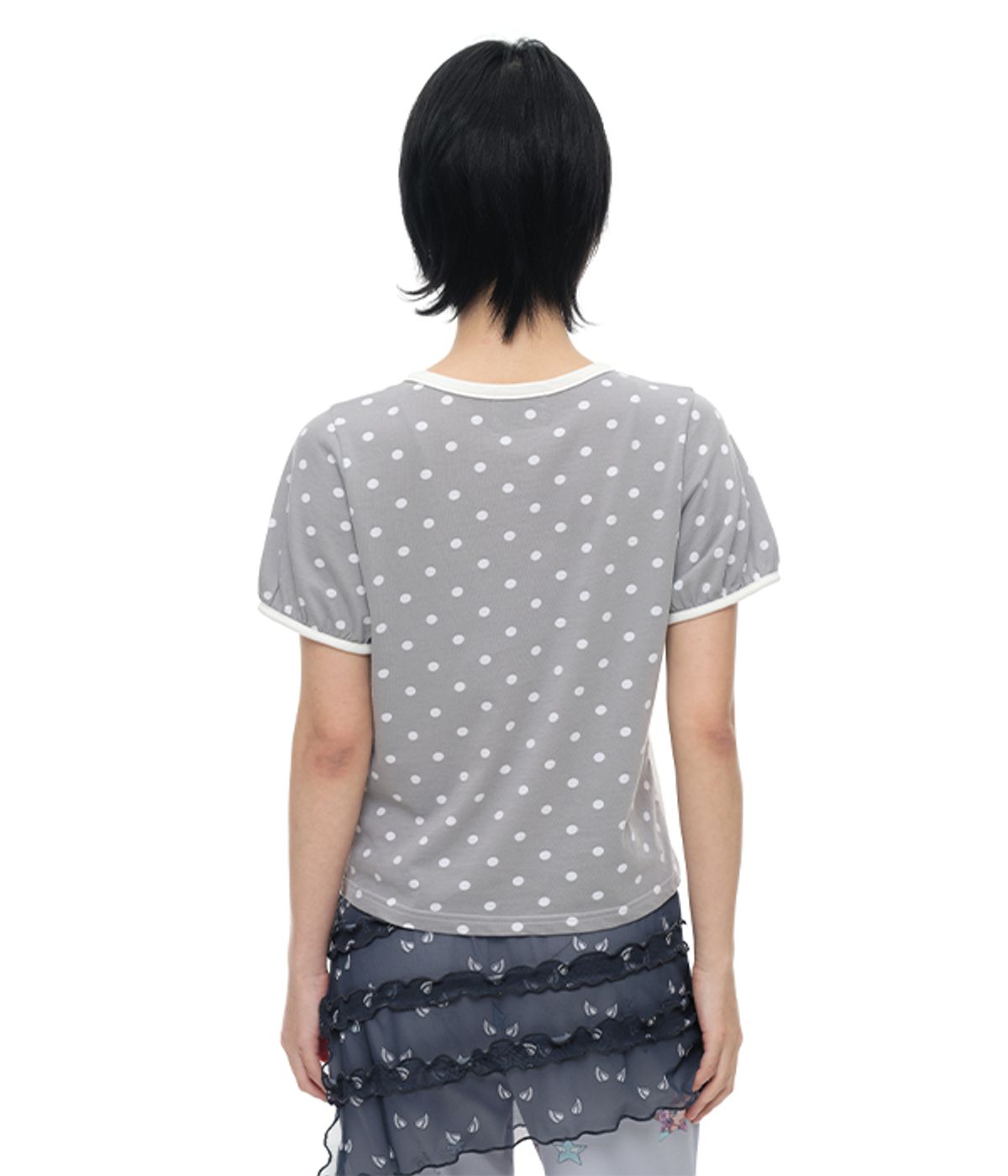 유쓰배쓰(YOUTHBATH) YB x Oliwa Dot Puff Sleeve Henley Top