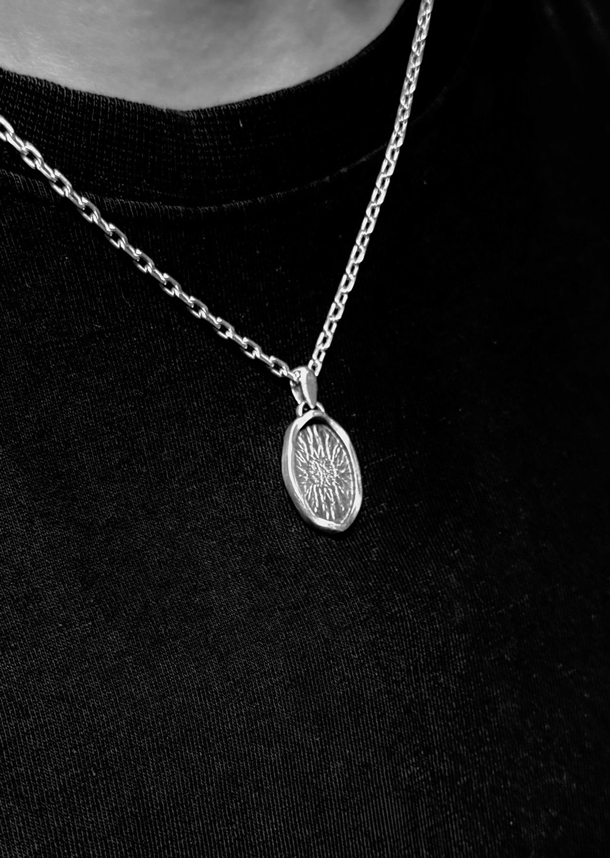 외사랑(OESALANG) 925silver  잔광 Necklace