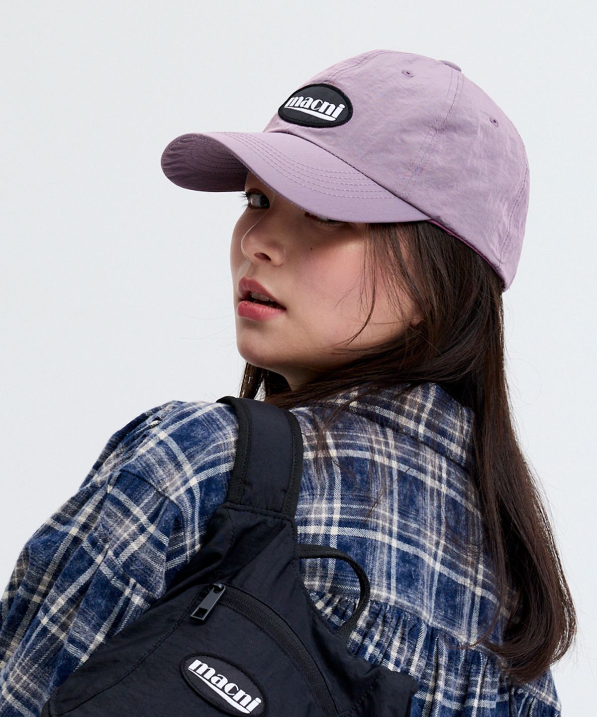 마크니(MACNI) LOGO PATCH NYLON DEEP CAP LAVENDER
