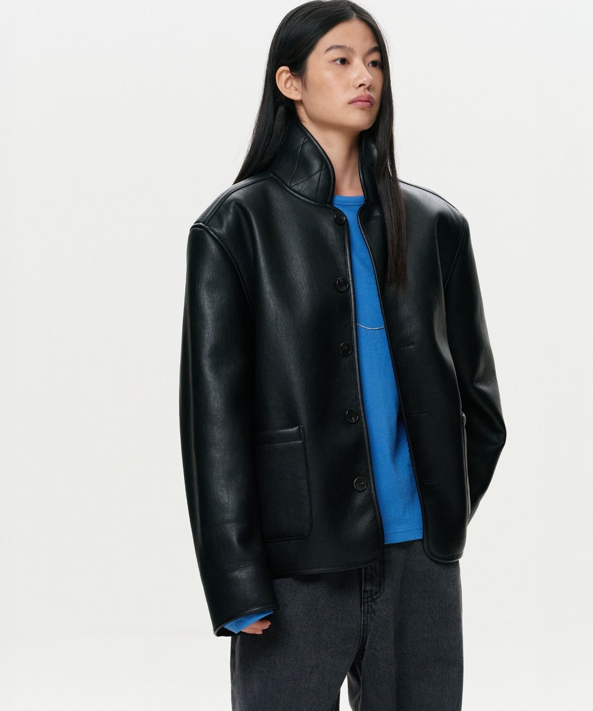 이알에이(ERA) WOMEN CLASSIC FAUX SHEARLING JACKET - BLACK