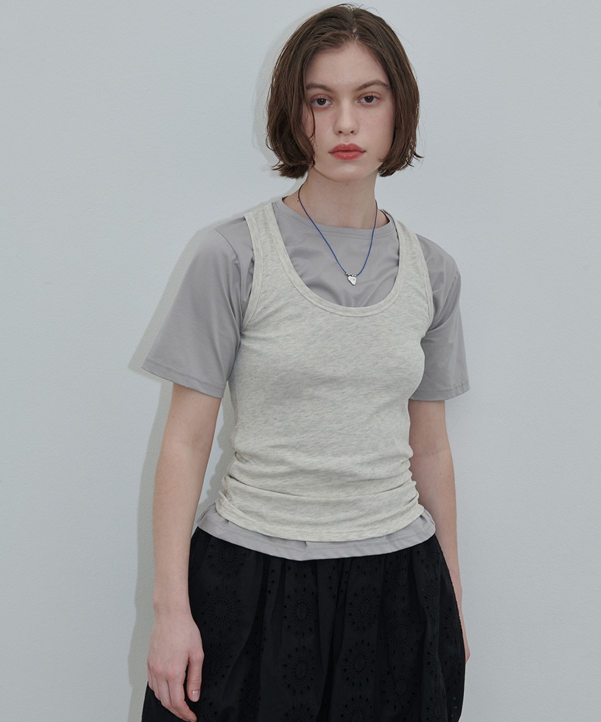 320쇼룸(320SHOWROOM) Nevan Silket Metal Tee Light Gray
