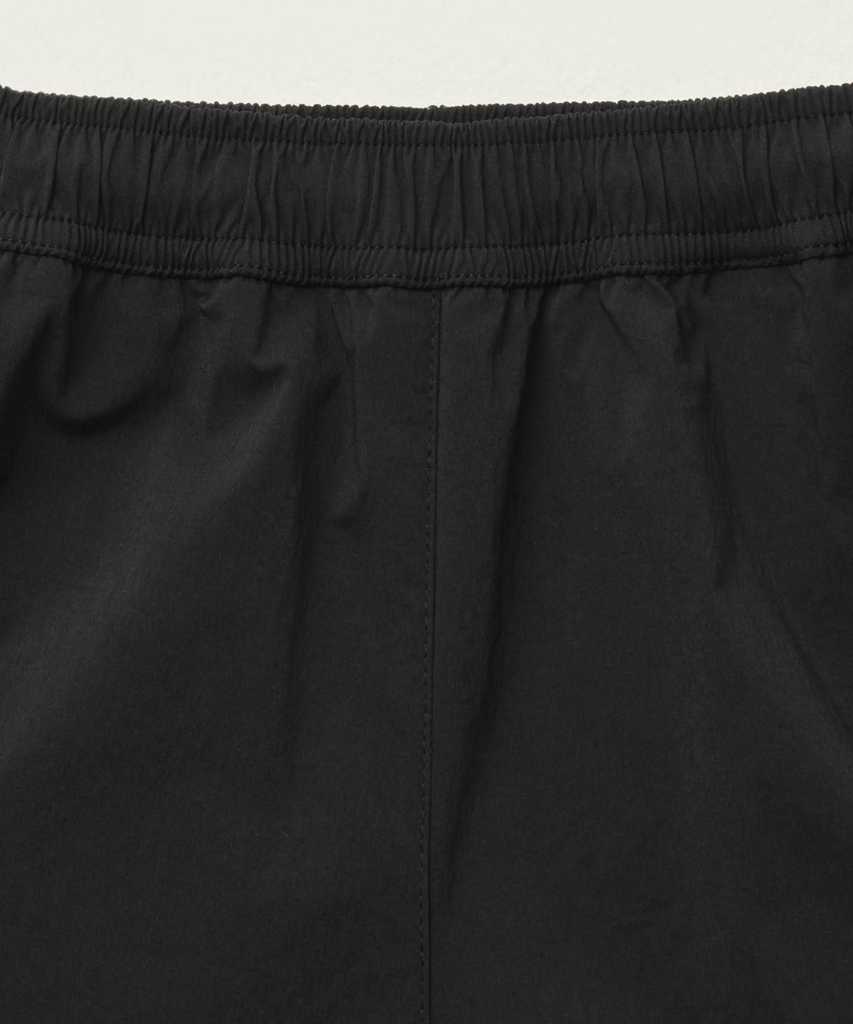 세터(SATUR) (W) 로턴 테크 쇼츠 블랙