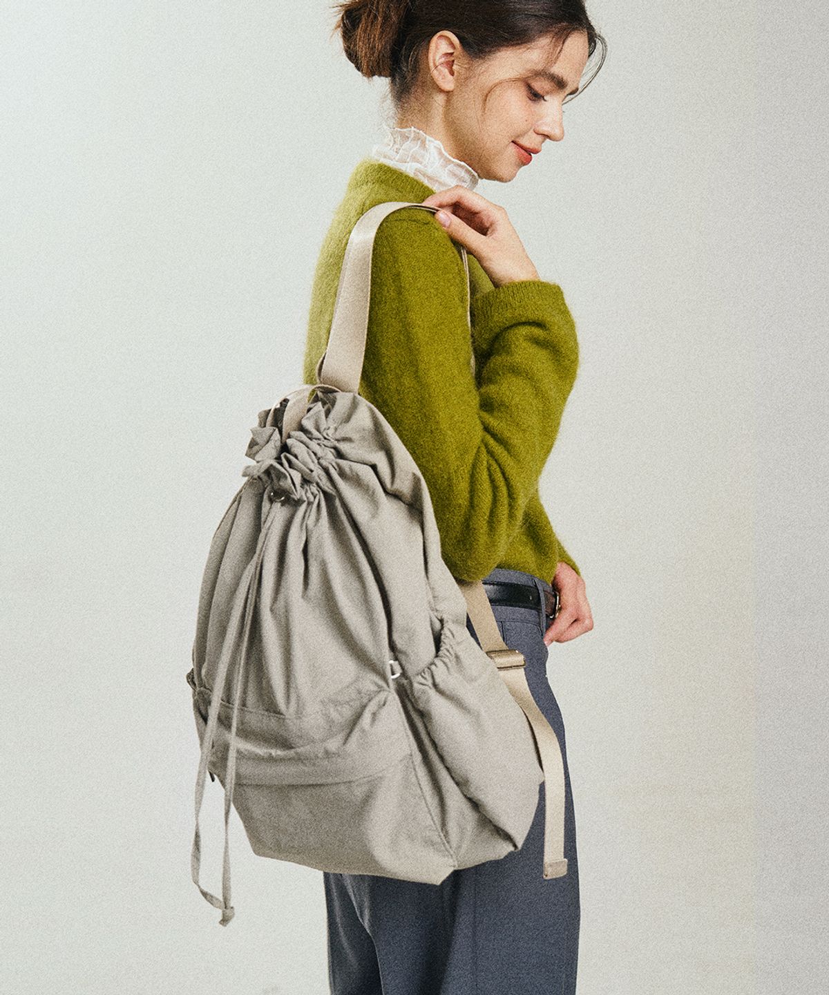 쓰리마인즈(TRM) TRM 리사이클 나일론 드로우 스트링 백팩 T33W GREY