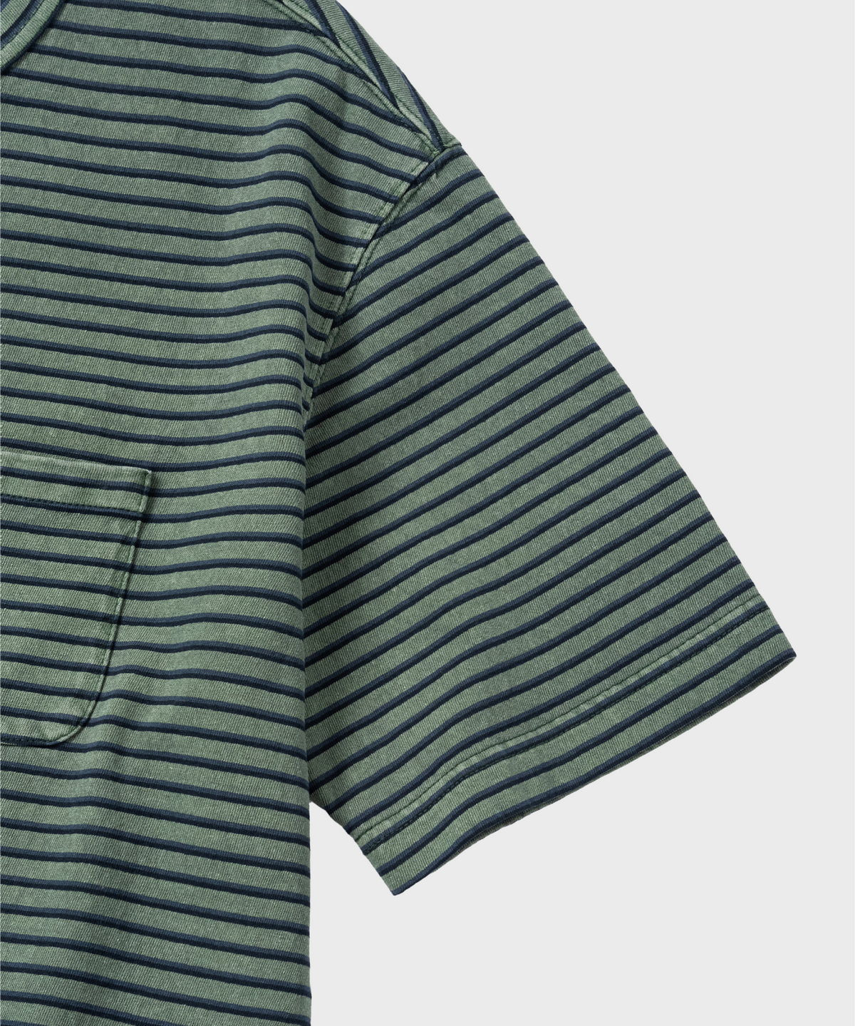 넌블랭크(NONBLANK) 워시드 포켓 스트라이프 티셔츠_GREEN