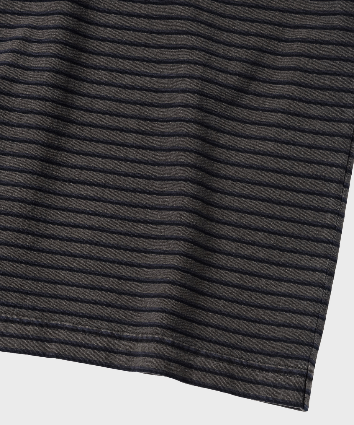 넌블랭크(NONBLANK) 워시드 포켓 스트라이프 티셔츠_GREY