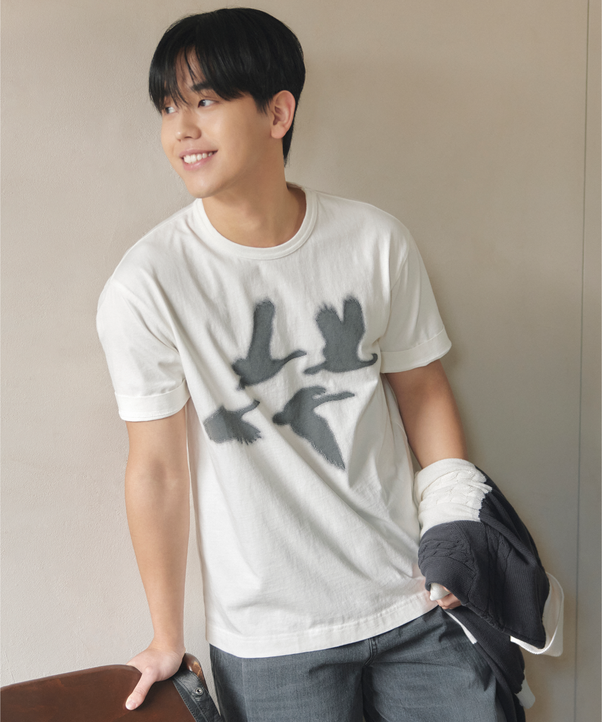 넌블랭크(NONBLANK) PAUSE BIRD HS 티셔츠_WHITE
