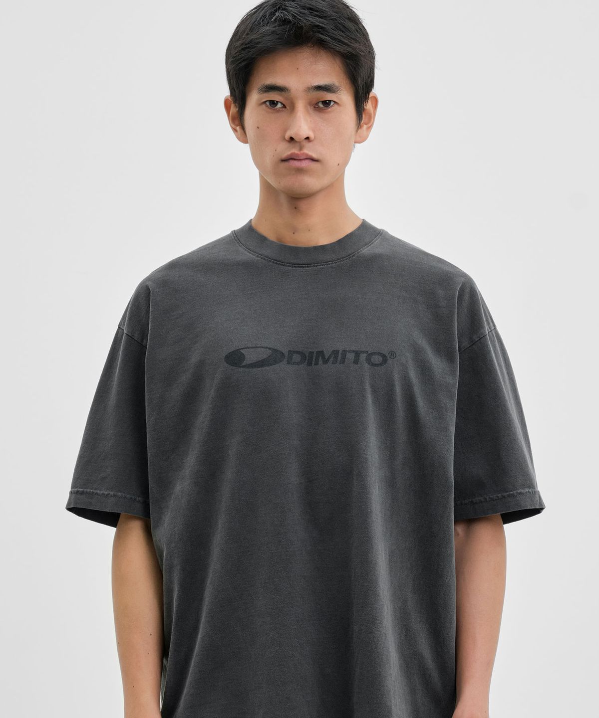 디미토(DIMITO) CIRCLE LOGO SSV GD 6.5OZ TEE VINTAGE BLACK