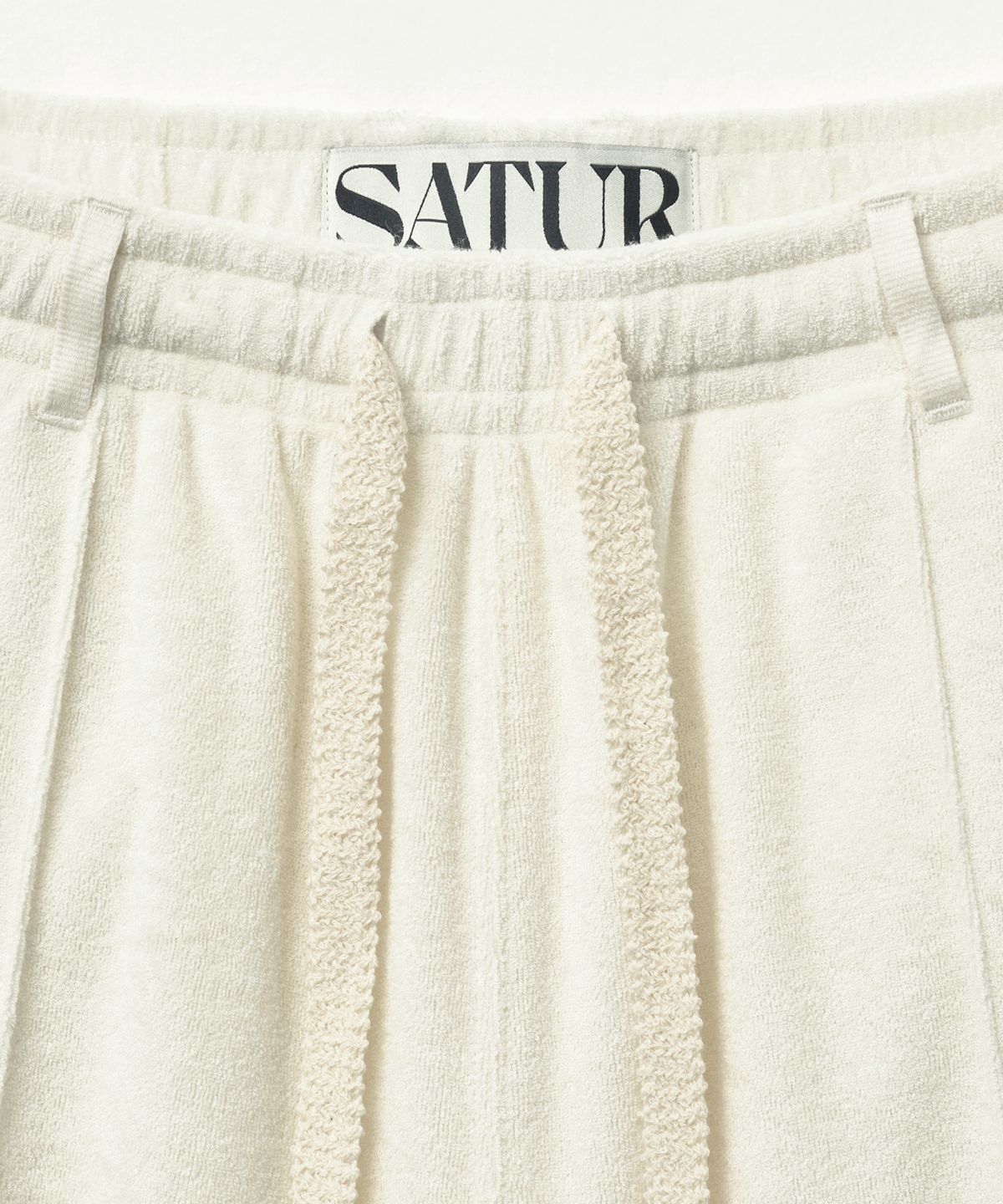 세터(SATUR) 로턴 테리 쇼츠 크림