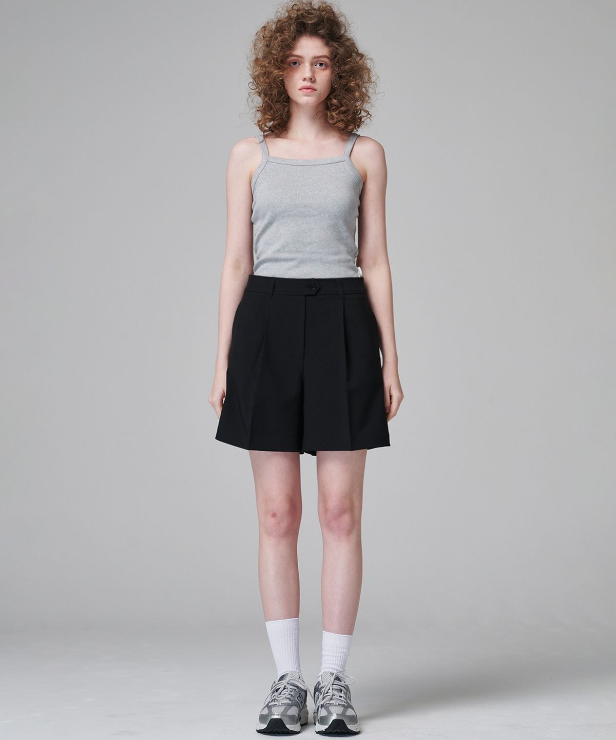 마롭(MALOUPE) 2205  썸머 원턱 하프 팬츠 (블랙)