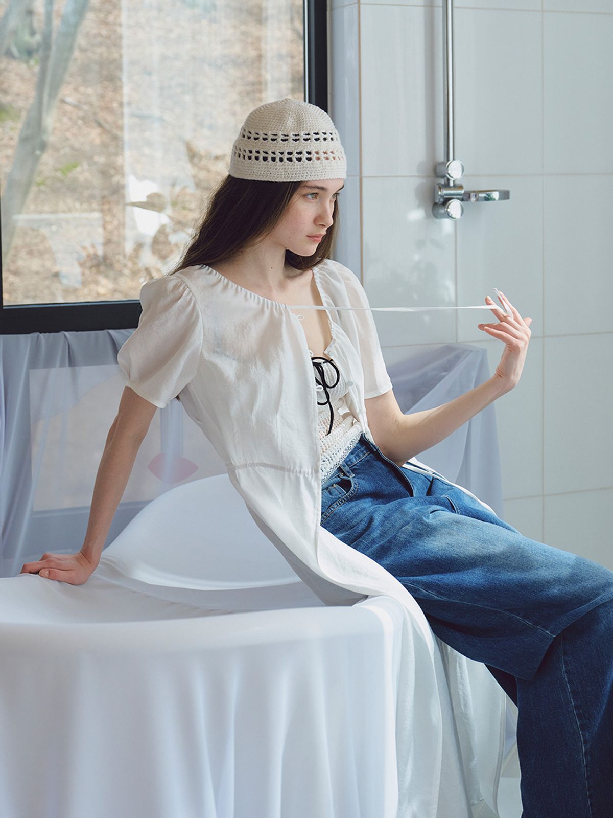 헌치(HUNCH) U-Neck Open One-Piece (2color)