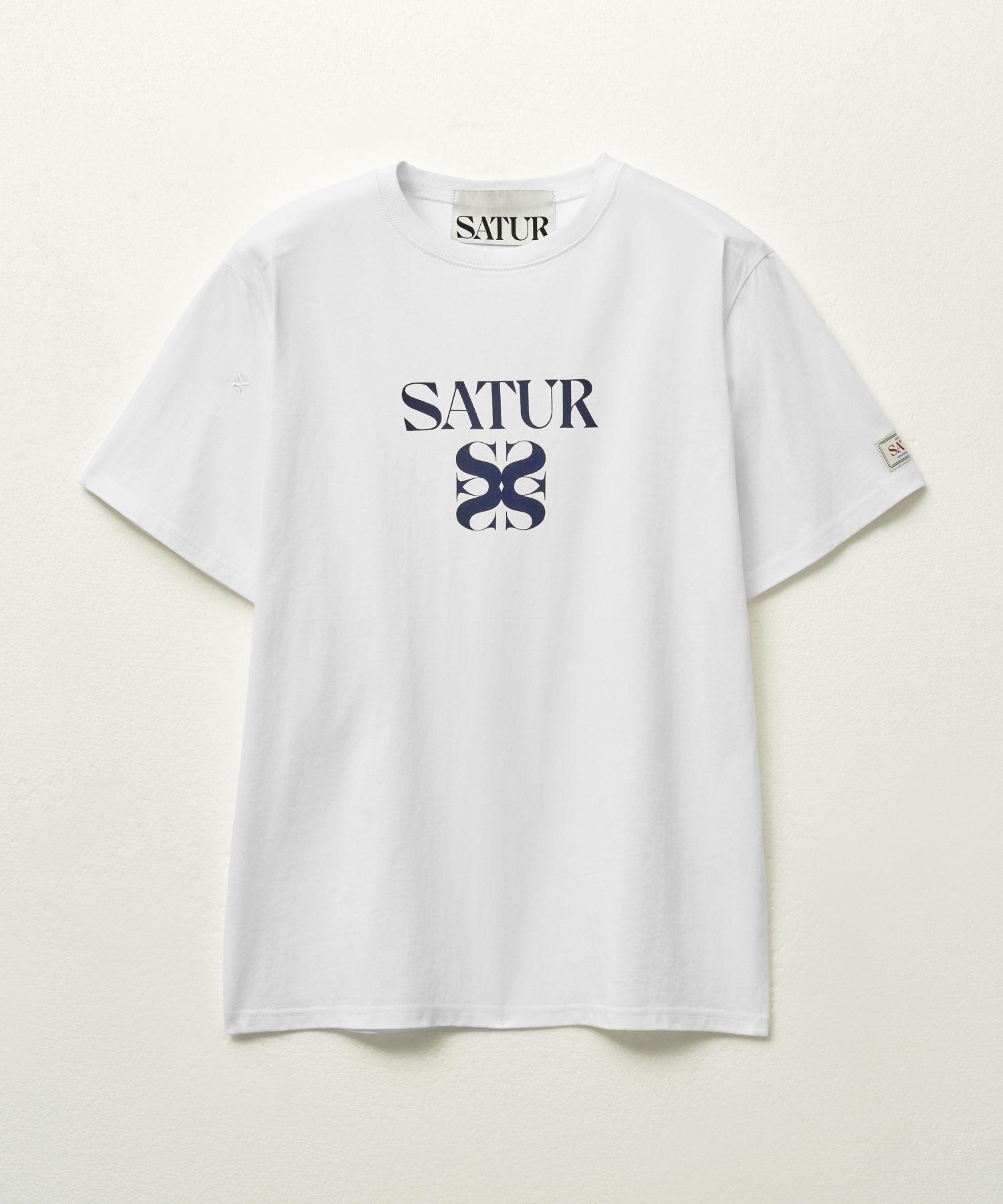 MUSINSA公式 | SATUR Classic Logo Short Sleeve T-Shirt Art Navy