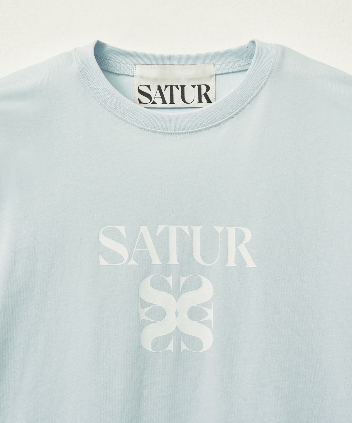 세터(SATUR) 클래식 로고 반팔 티셔츠 아이스 블루