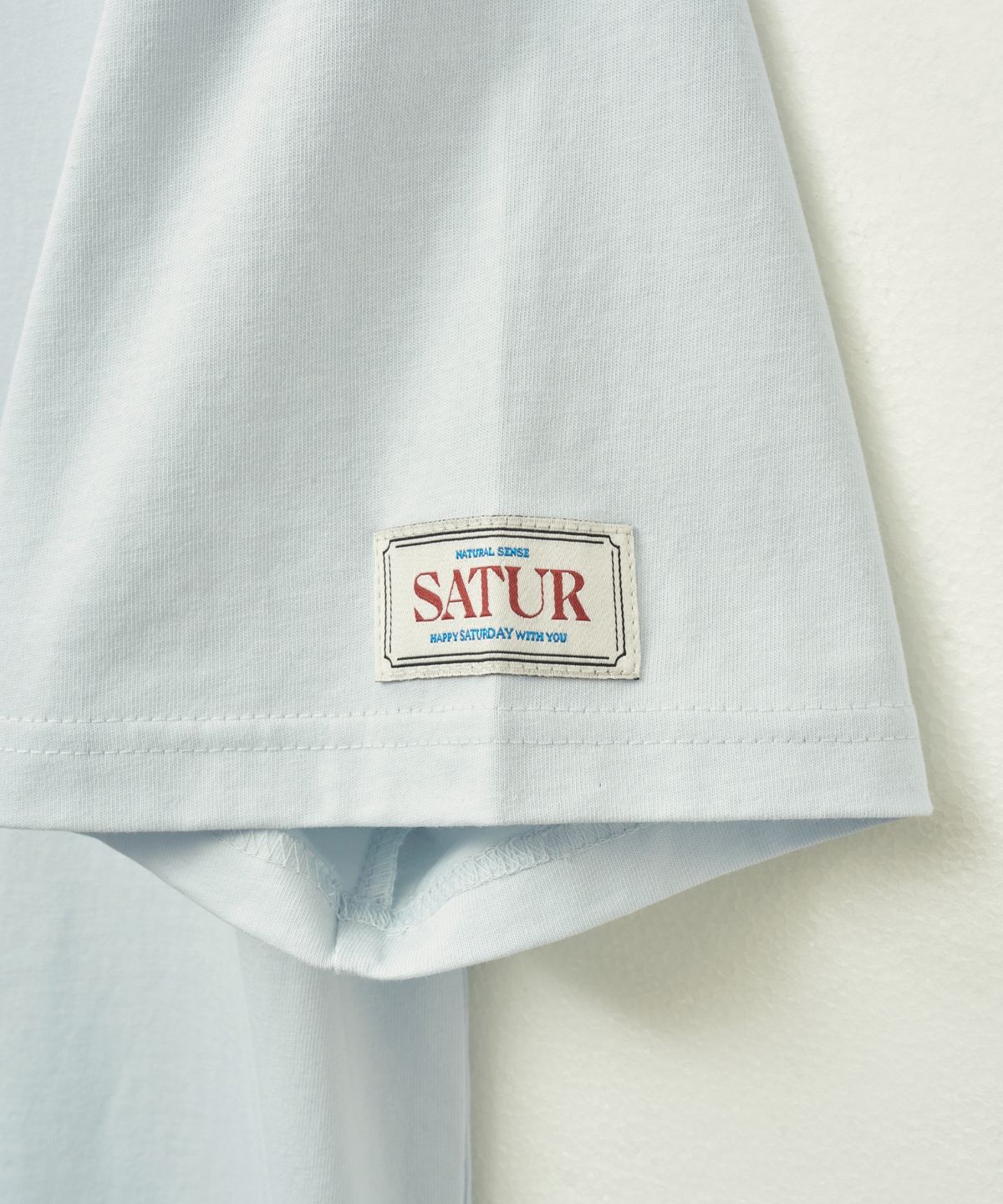 세터(SATUR) 클래식 로고 반팔 티셔츠 아이스 블루