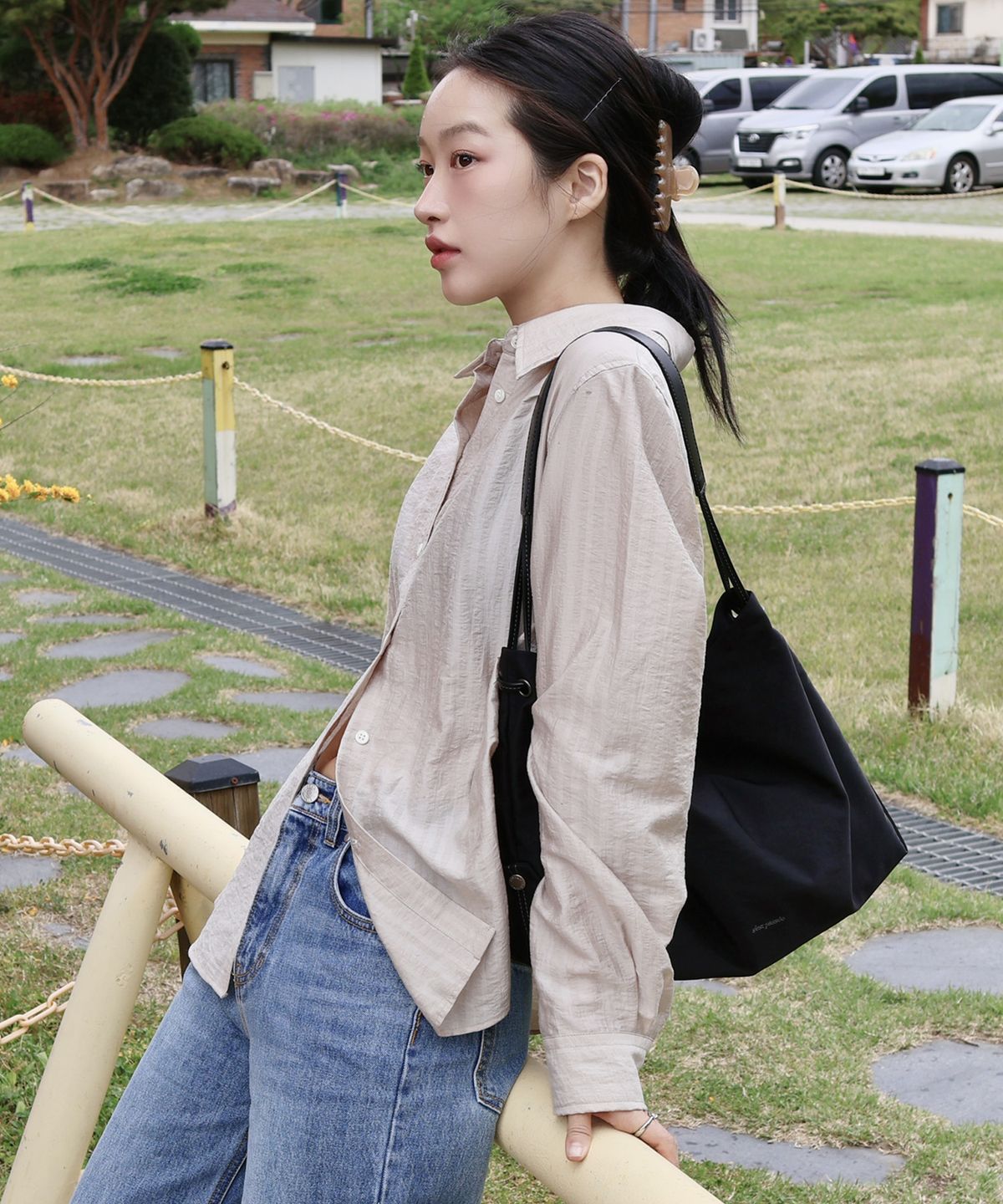 시야쥬(SIYAZU) SIAC3071 Lotus Bag_Black