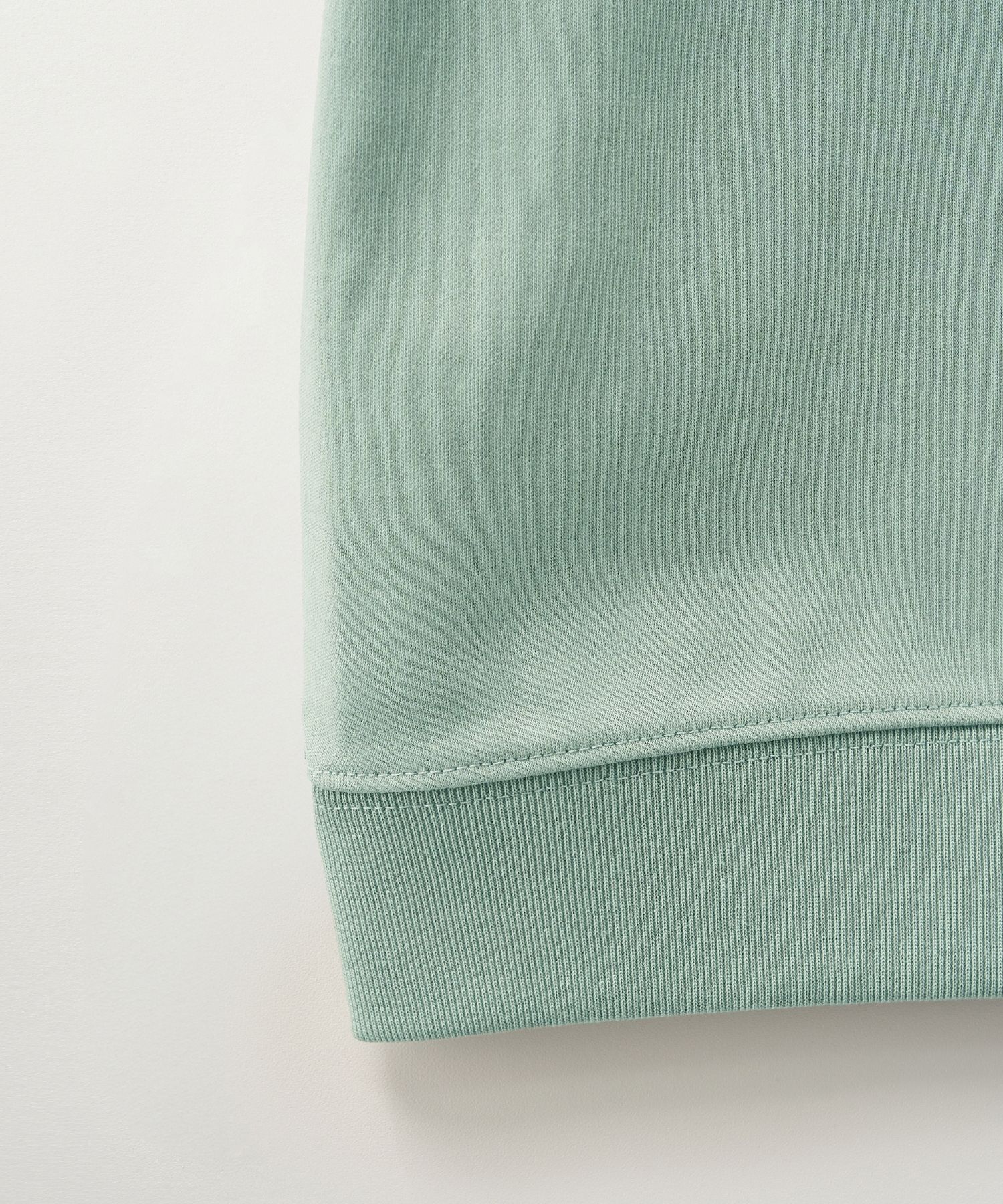 【SATUR】25SS/送料関税込/人気 ★Lawton Crop Half Sweatshirt MUSINSA | SATUR (W) Lawton Crop Half Sweatshirt Khaki