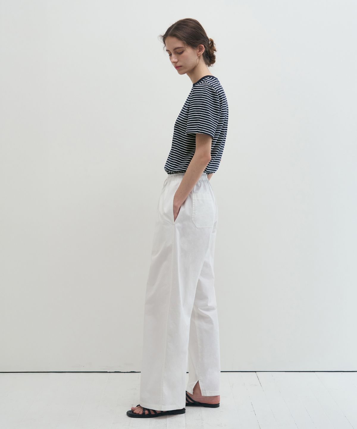 드로우핏 우먼(DRAWFIT WOMEN) 스트라이프 퍼프 반팔 티셔츠 [NAVY]