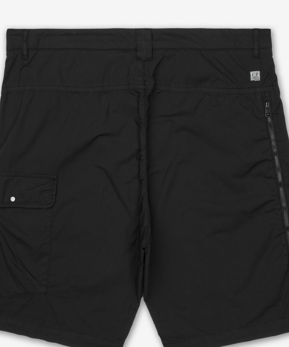 씨피 컴퍼니(CP Company) 렌즈 카고 쇼츠 팬츠 - 블랙 / 18CMBE111A006439G999