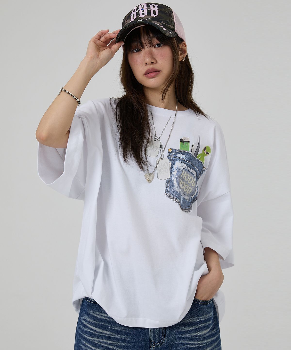 후드후드(HOODHOOD) FAKE 그래픽 오버핏 반팔티셔츠 화이트
