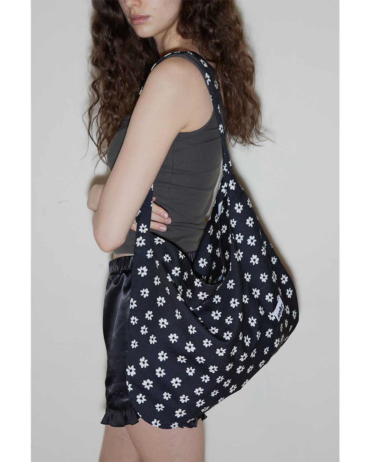세르(SEHR) Bloom Black Easy Bag