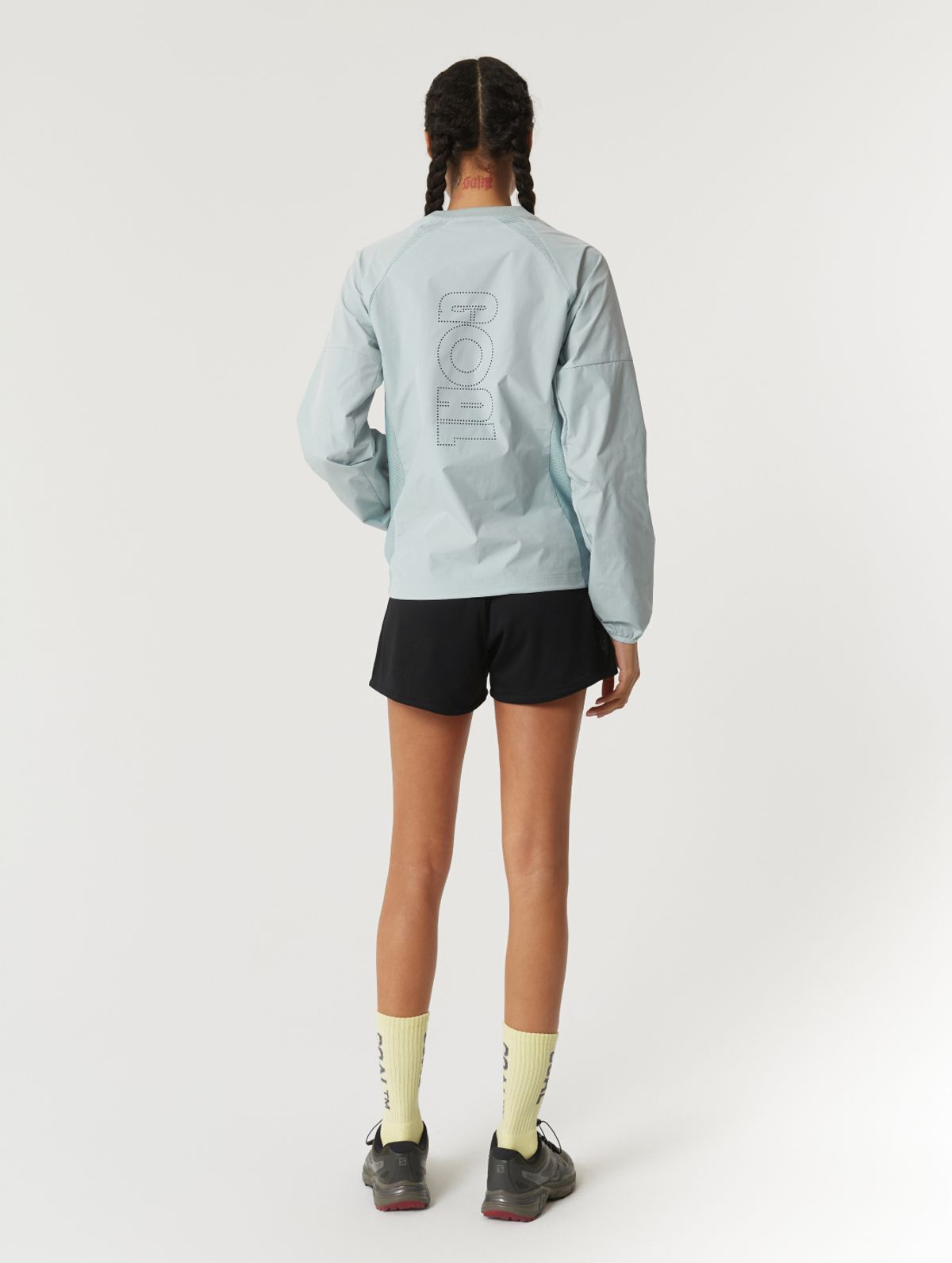 골스튜디오(GOALSTUDIO) LIGHTWEIGHT AIR THROUGH WIND PULLOVER-SKY BLUE