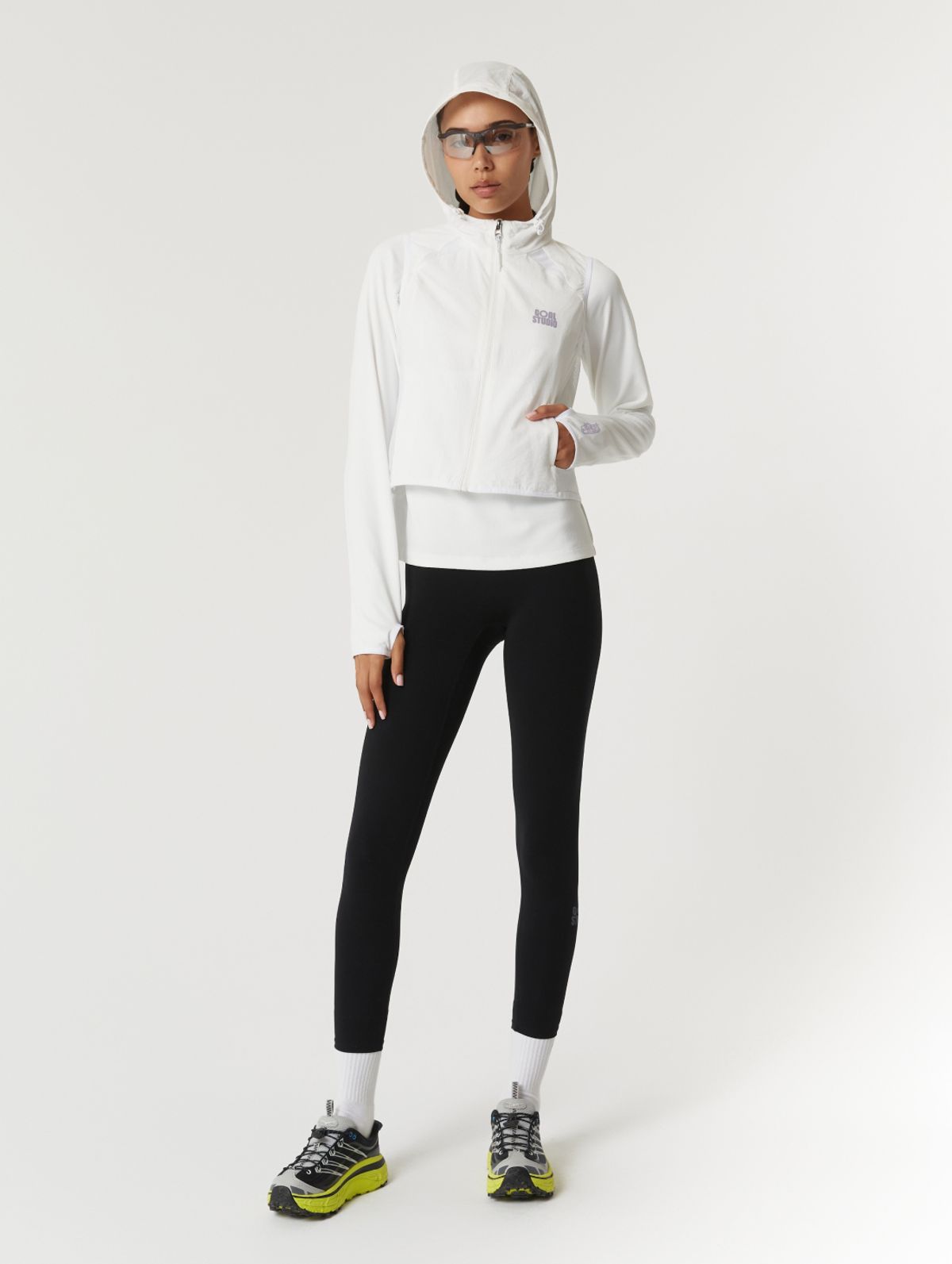 골스튜디오(GOALSTUDIO) WS AIR THROUGH HOODED LIGHTWEIGHT VEST-WHITE