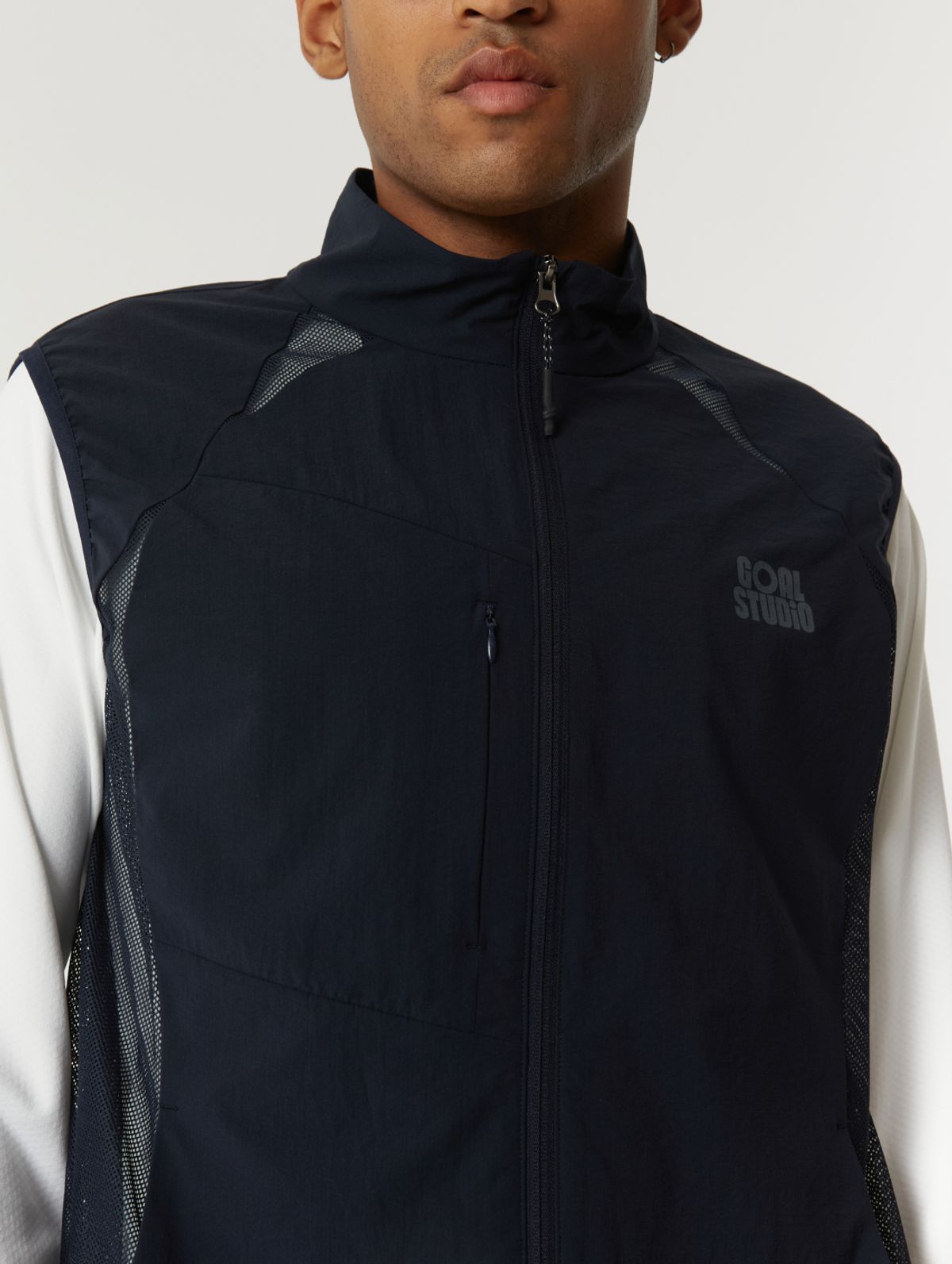 골스튜디오(GOALSTUDIO) AIR THROUGH 2WAY ZIP LIGHTWEIGHT VEST-NAVY