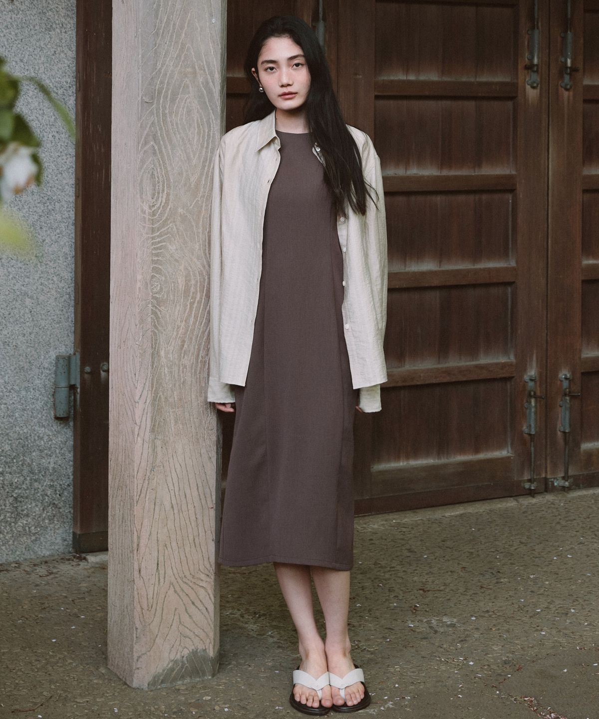 시야쥬(SIYAZU) SITP5208 시스루 내추럴 ST 셔츠_Ash gray