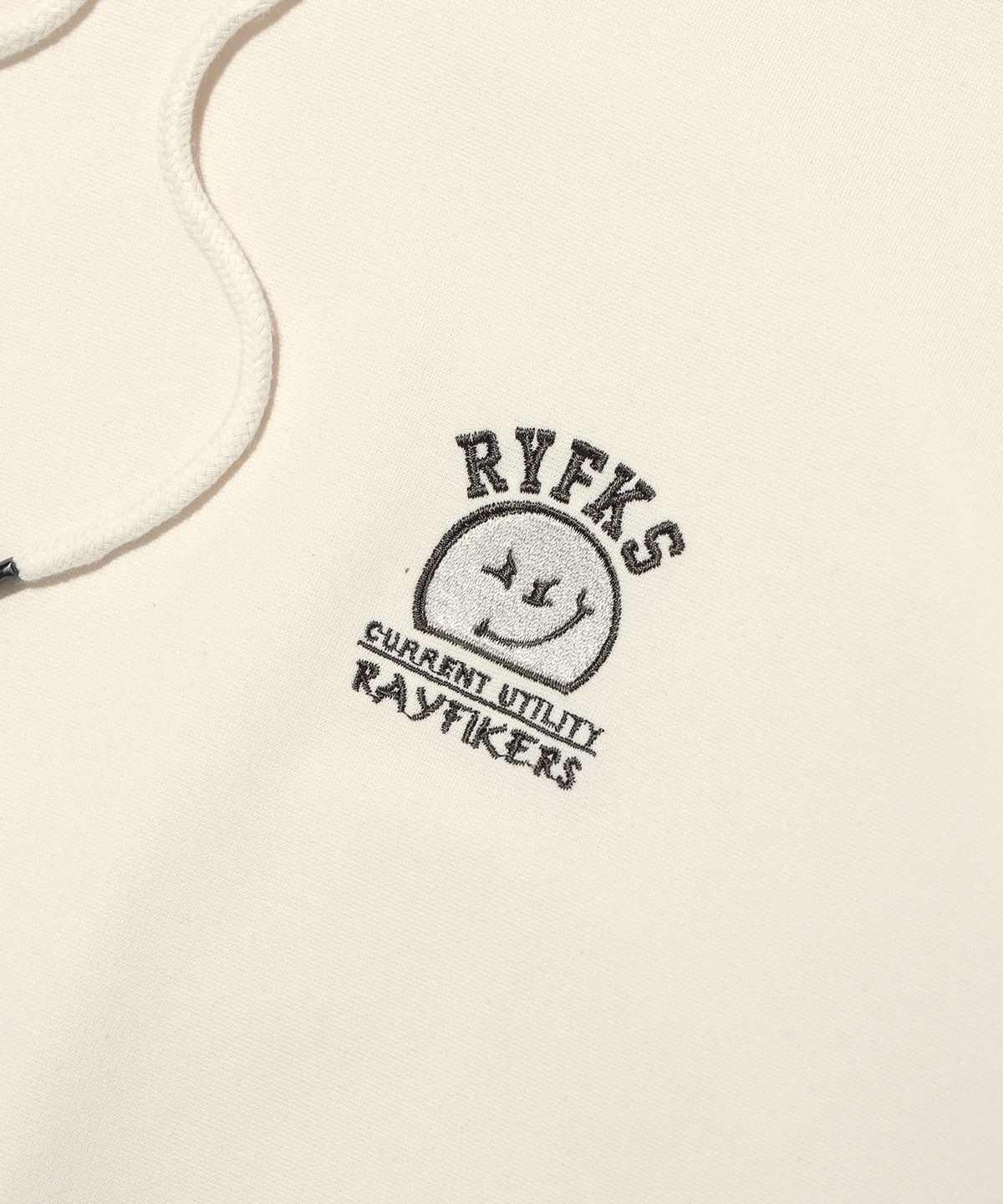 레이피커스(RAYFIKERS) 위키드 스마일 반팔 후디 IVORY (MP7TU429-003)