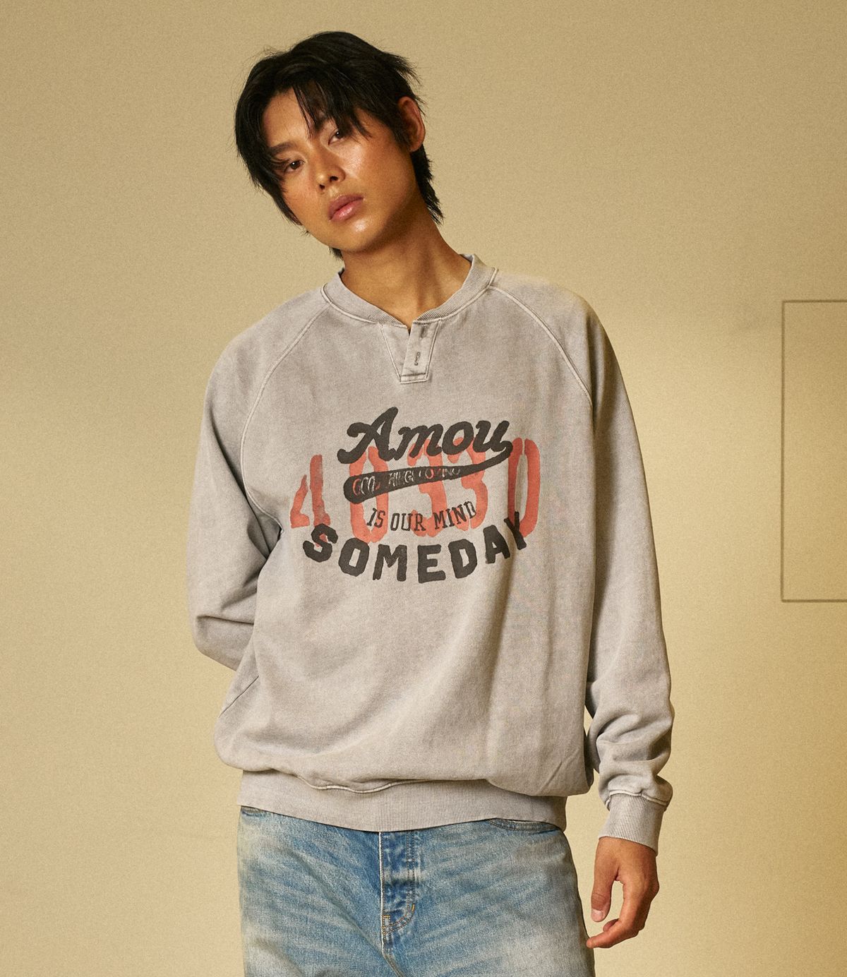 아모우(AMOU) Amou someday Henley neck gray