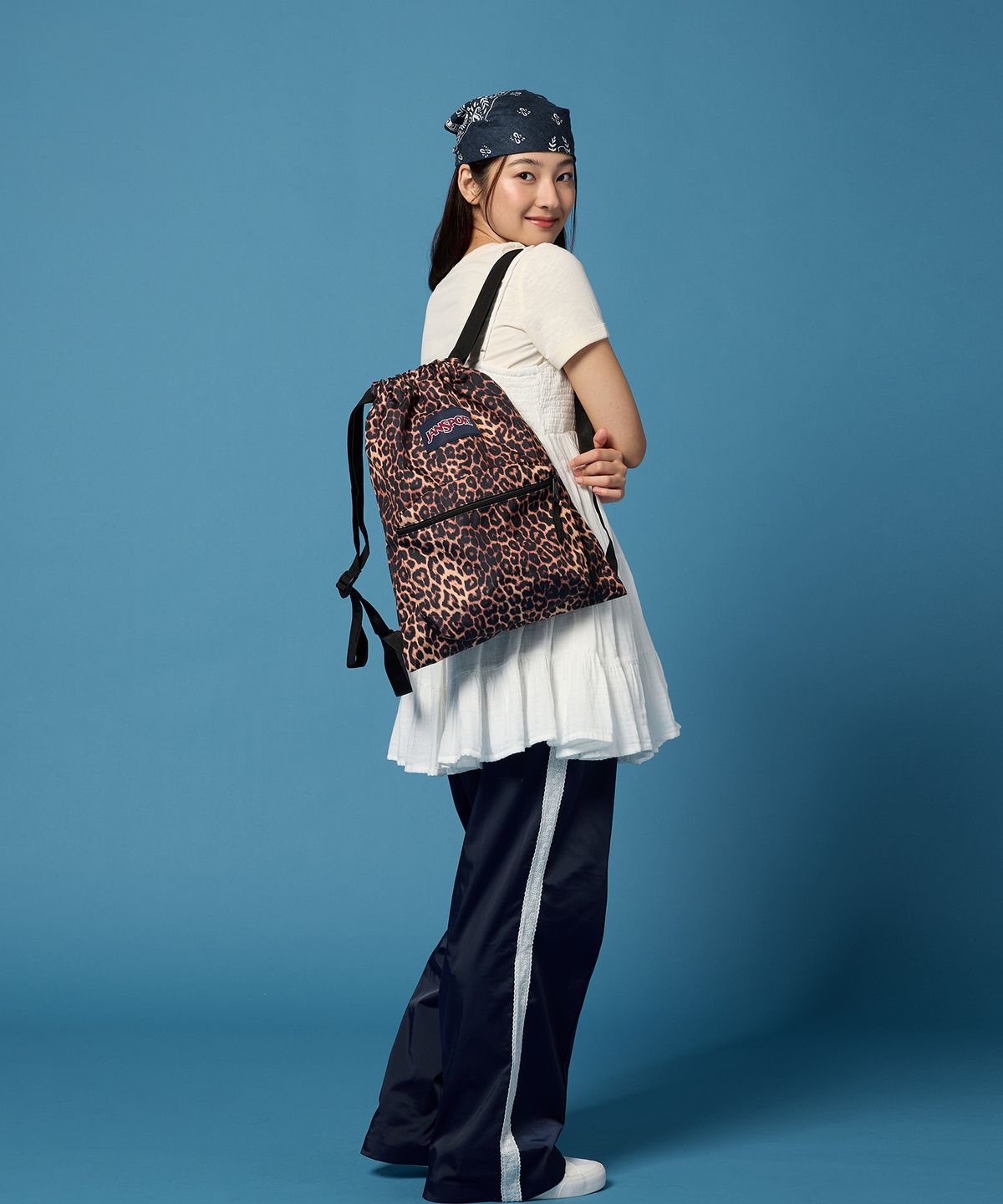 잔스포츠(JANSPORT) 드로우색 ANIMAL ILLUSION