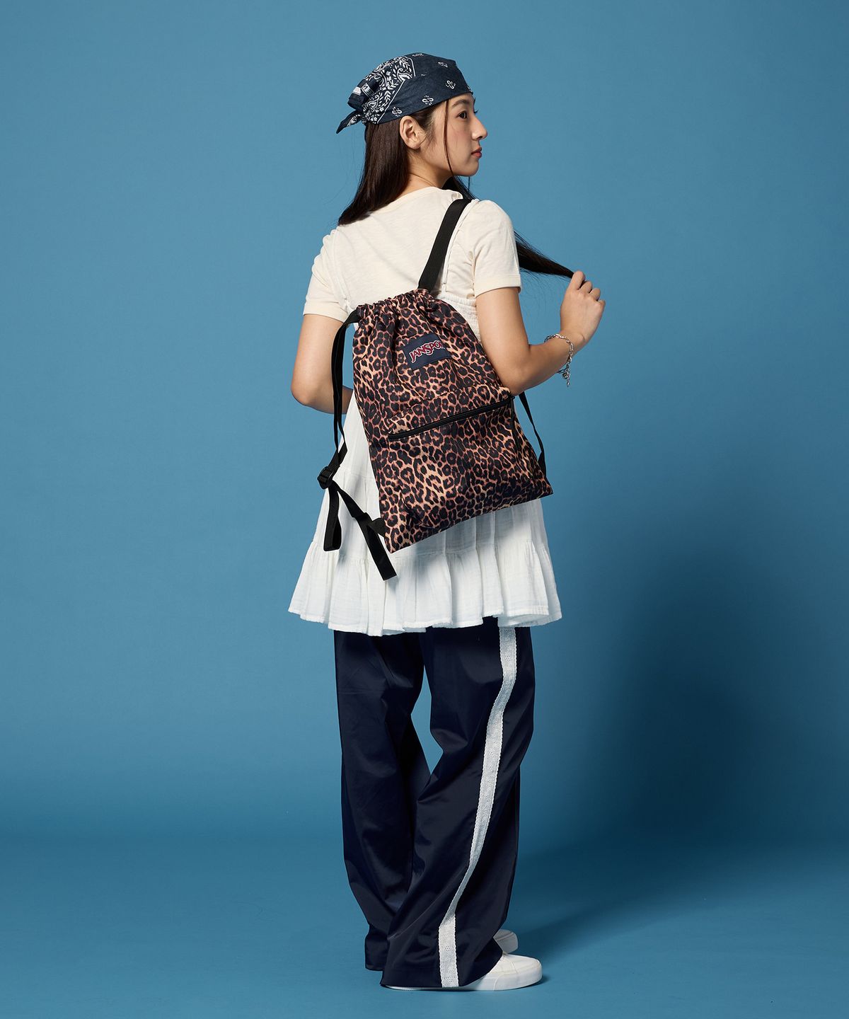 잔스포츠(JANSPORT) 드로우색 ANIMAL ILLUSION
