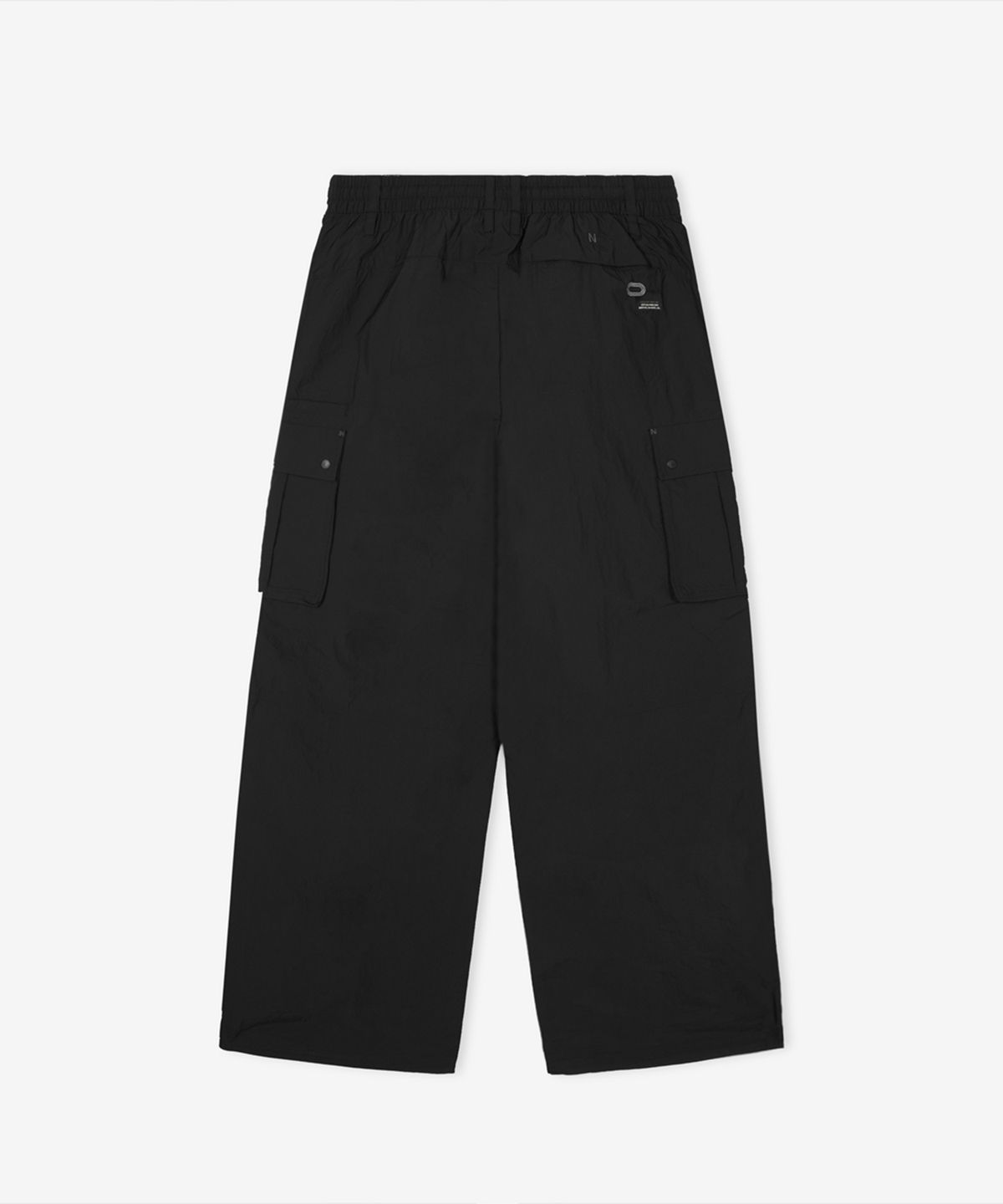 뉴발란스(NEW BALANCE) NBNTG21513 / UNI FROZEN 코튼라이크 카고 와이드 팬츠 (BLACK)