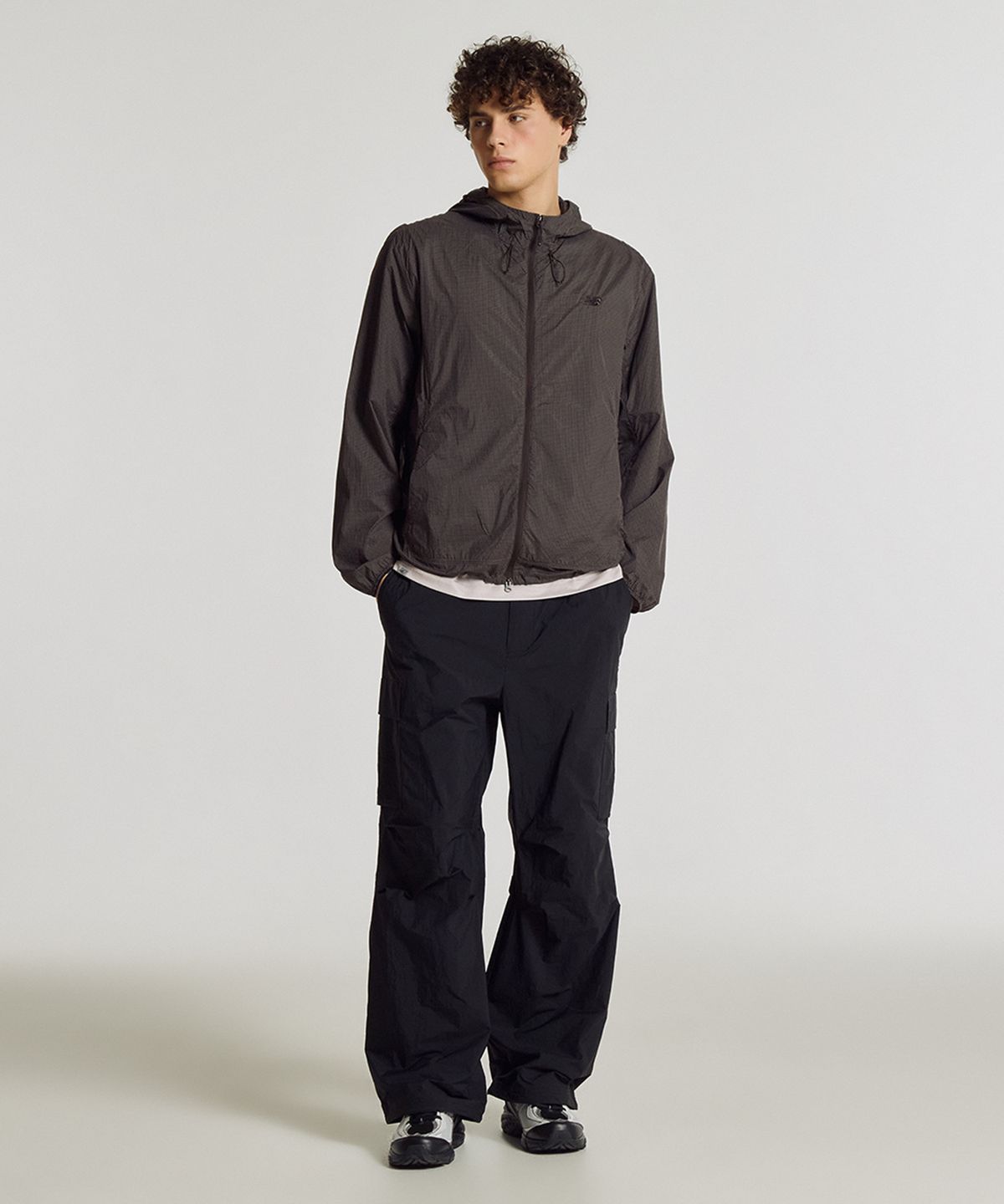 뉴발란스(NEW BALANCE) NBNTG21513 / UNI FROZEN 코튼라이크 카고 와이드 팬츠 (BLACK)