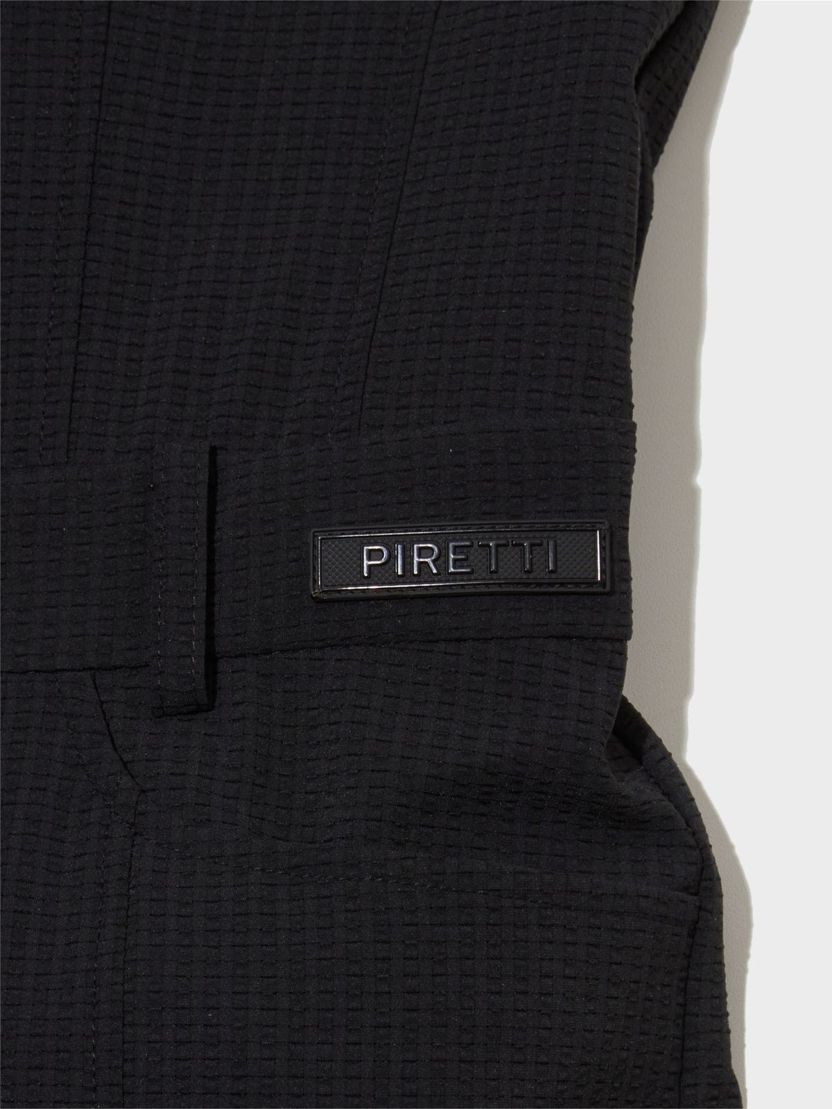 피레티(PIRETTI) 투터로즈 점프수트 W_Black