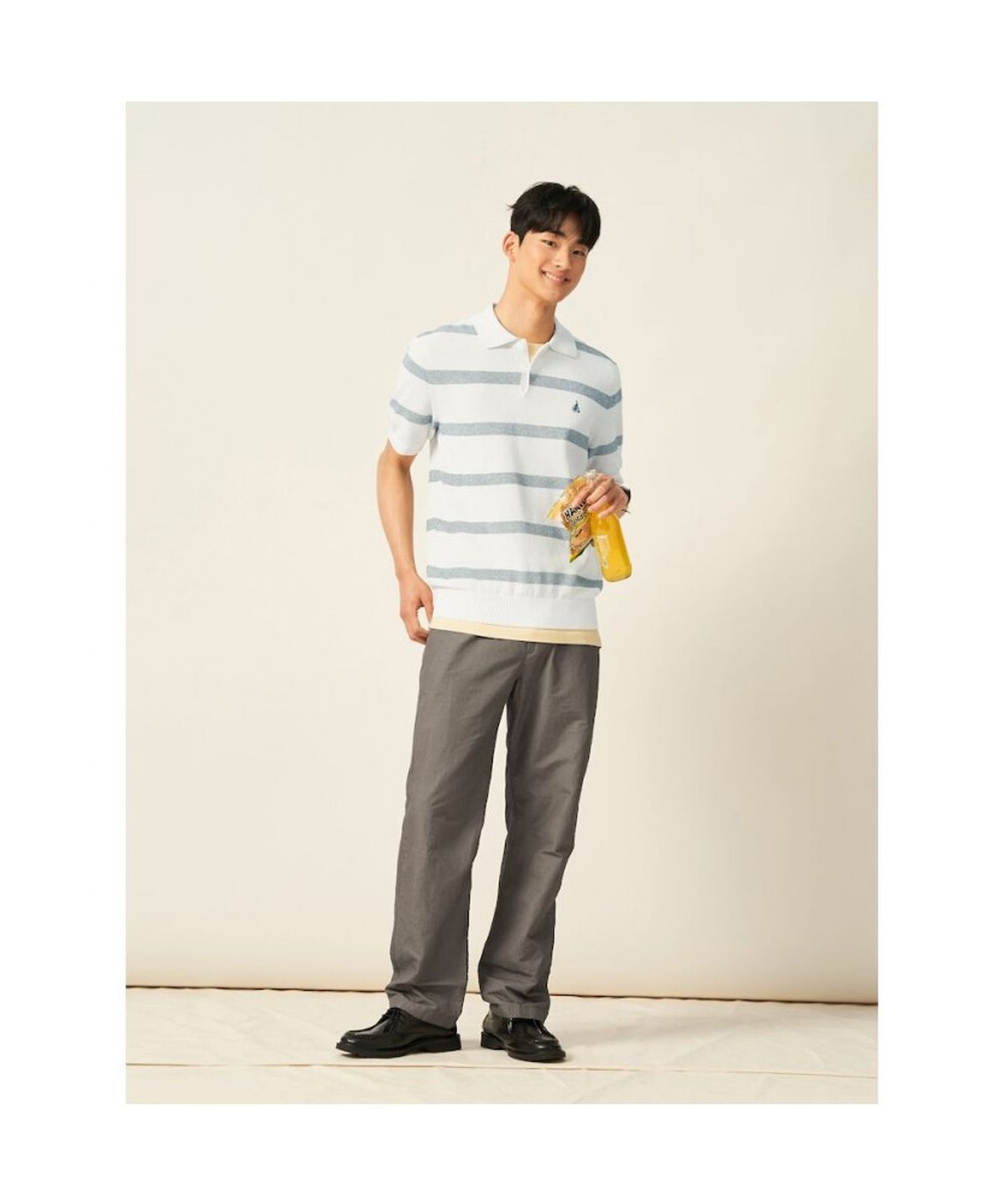 빈폴 멘(BEANPOLE MEN) 볼드 스트라이프 칼라넥 니트  아이보리 (BC5451C420)