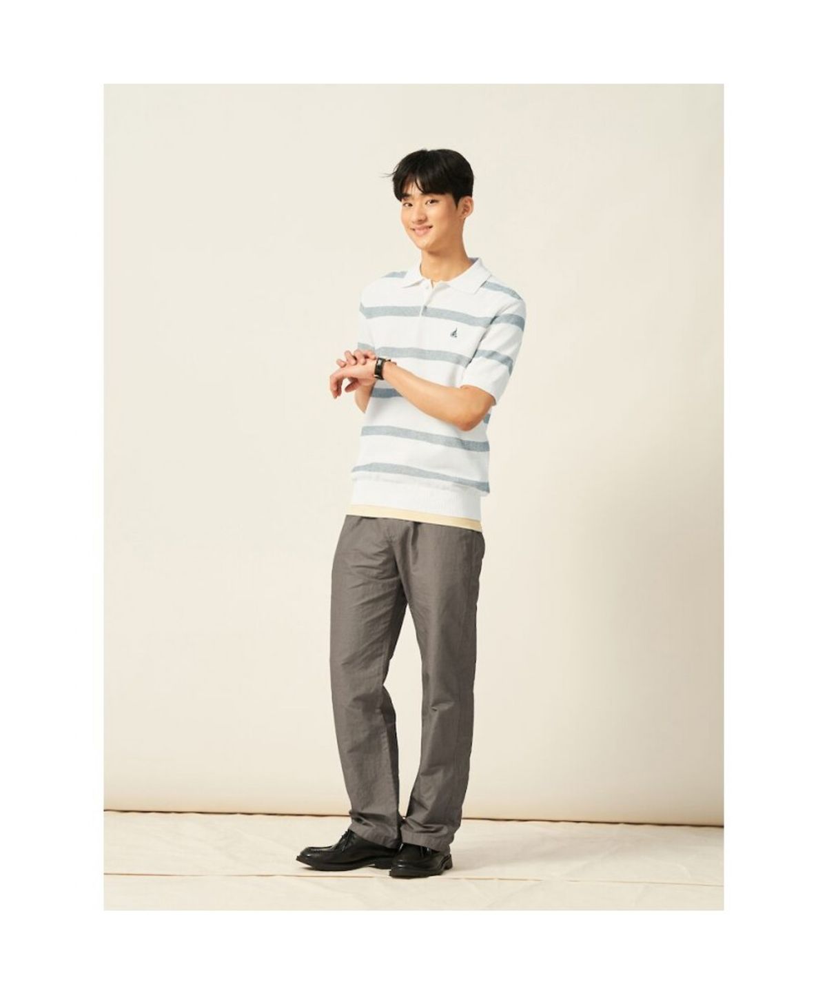 빈폴 멘(BEANPOLE MEN) 볼드 스트라이프 칼라넥 니트  아이보리 (BC5451C420)