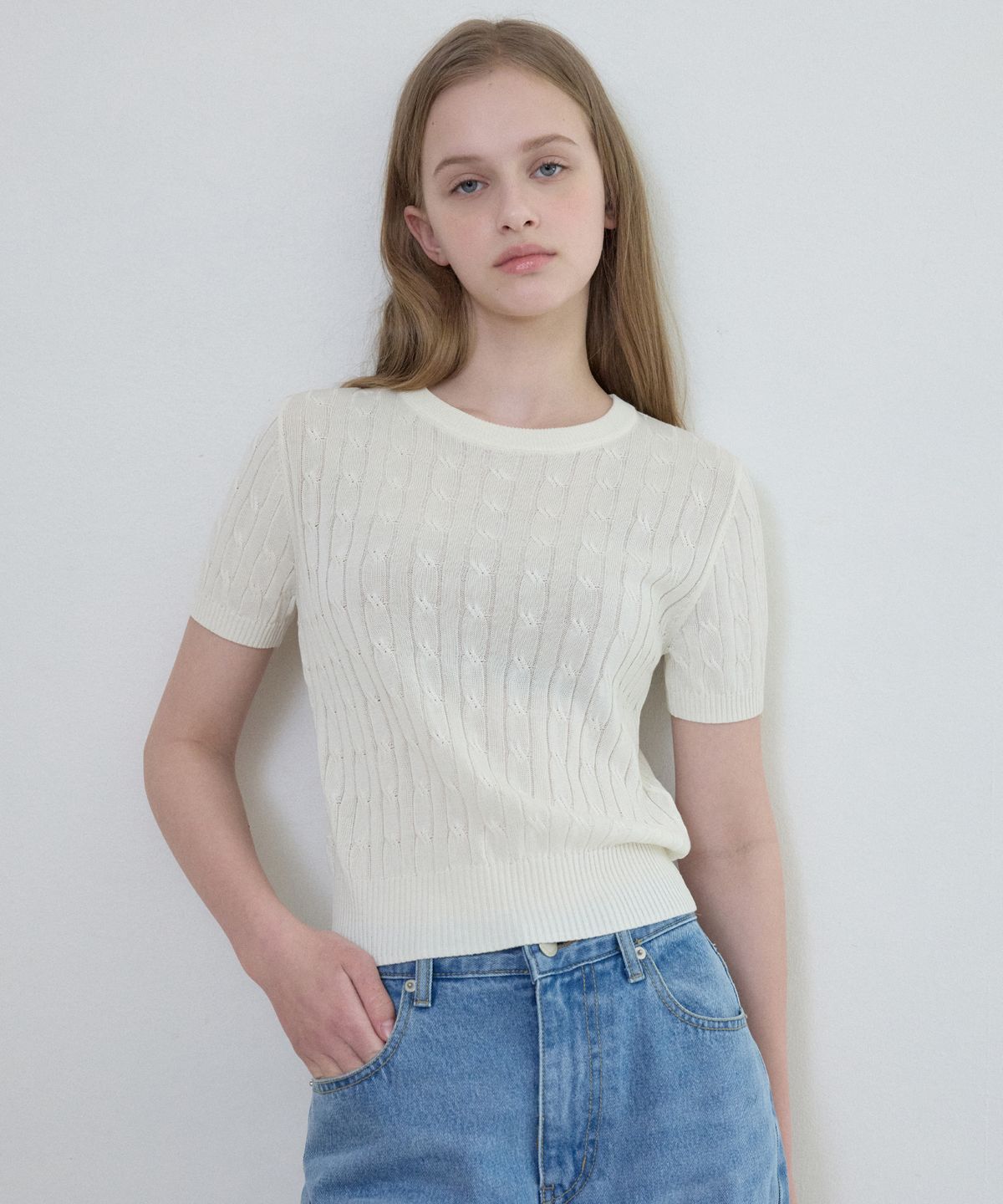 웬즈데이오아시스 포 우먼(WEDNESDAYOASISFORWOMEN) 워셔블 클로에 하프 라운드 니트_IVORY(WC25-KN22)