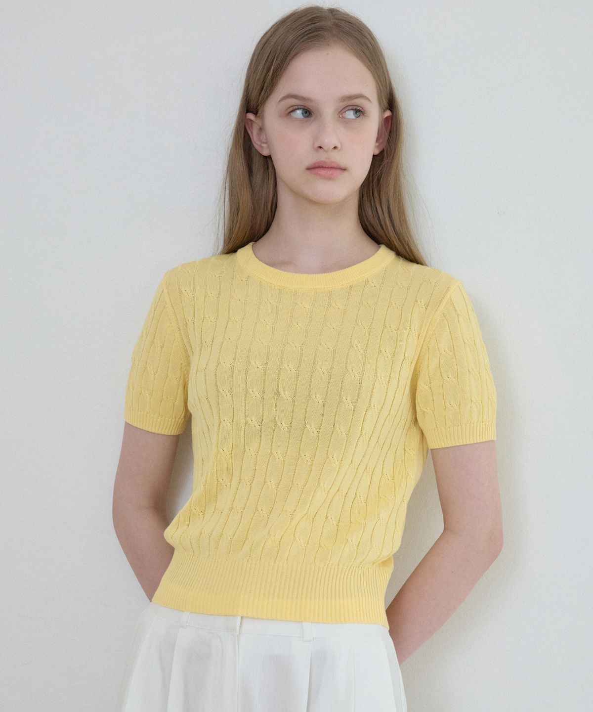웬즈데이오아시스 포 우먼(WEDNESDAYOASISFORWOMEN) 워셔블 클로에 하프 라운드 니트_LIGHT YELLOW(WC25-KN22)